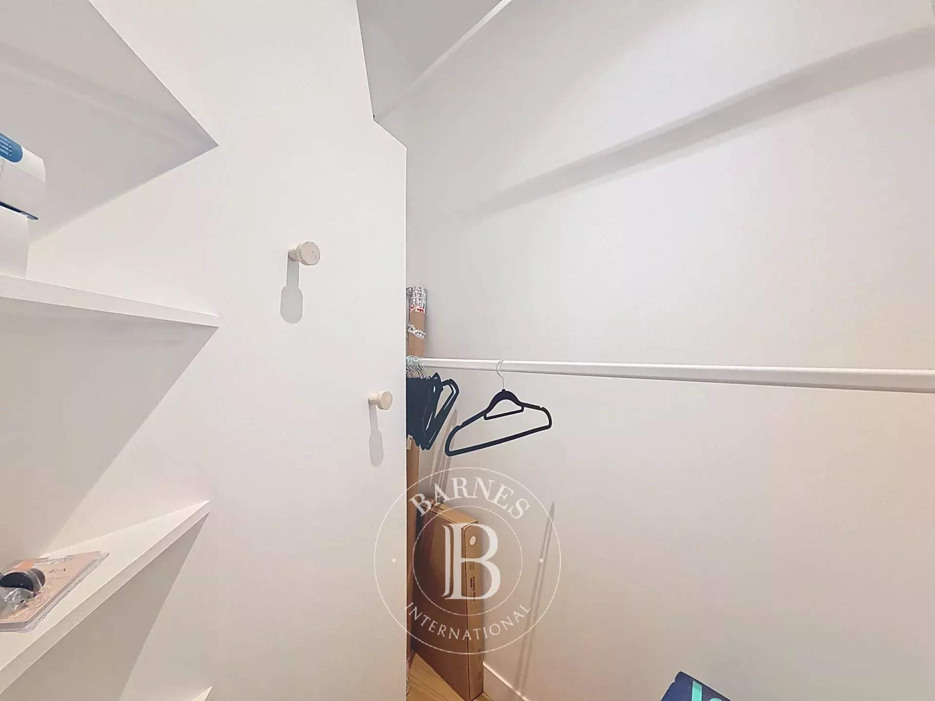 Paris  - Apartment 1 Bedroom - picture 9