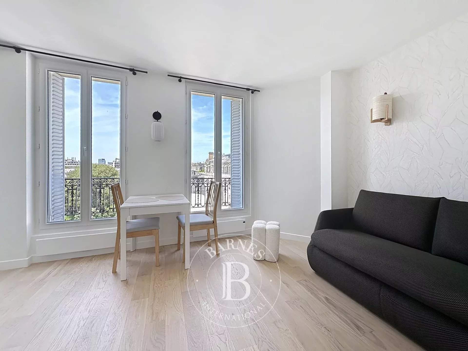 Paris  - Appartement 1 Pi&egrave;ce, 1 Chambre - picture 1