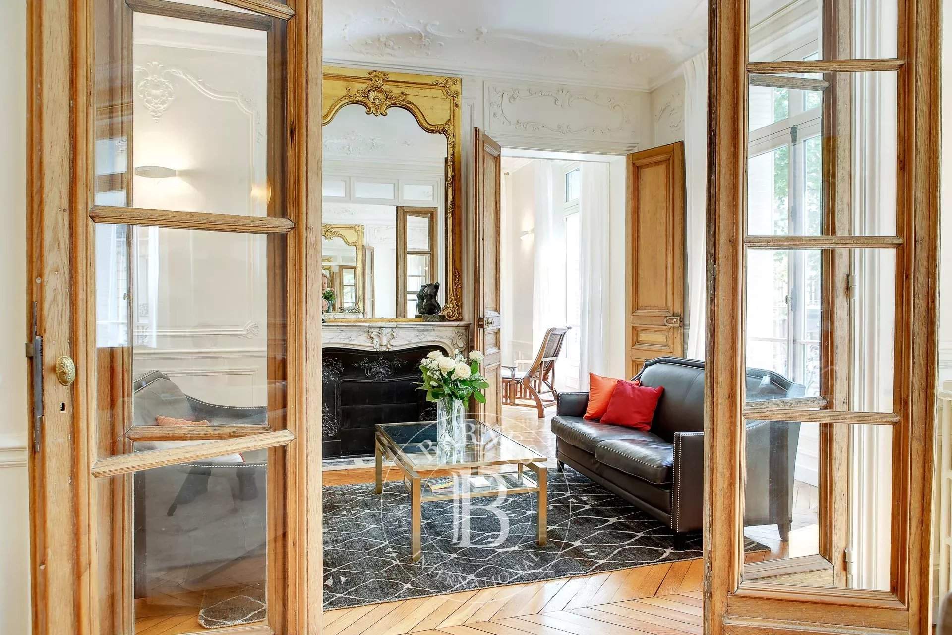 Paris  - Appartement 7 Pi&egrave;ces 4 Chambres - picture 16