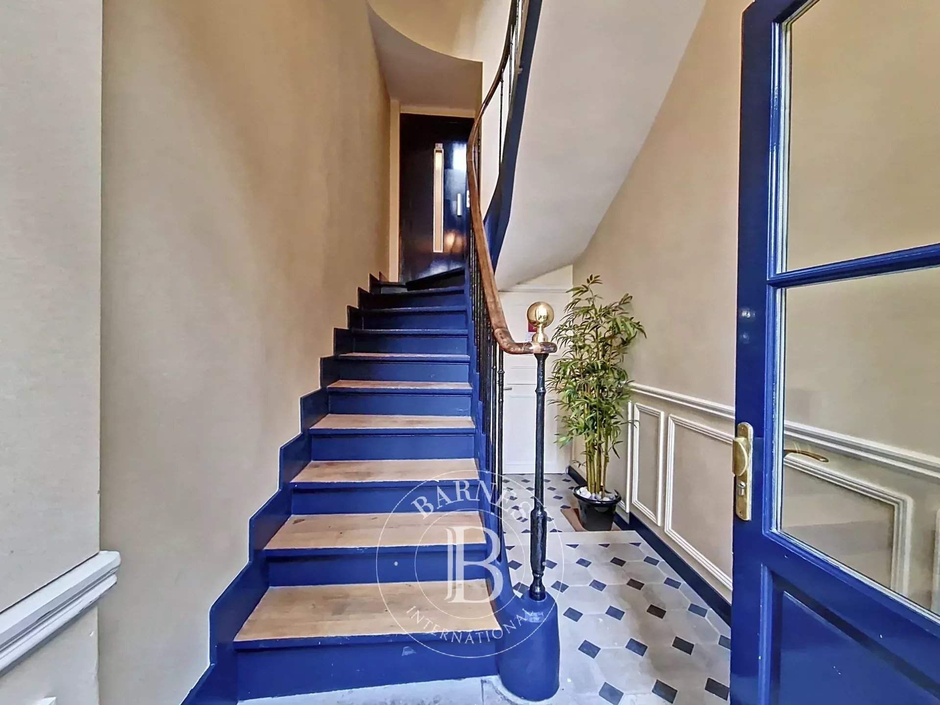 Paris  - Apartment  - picture 11