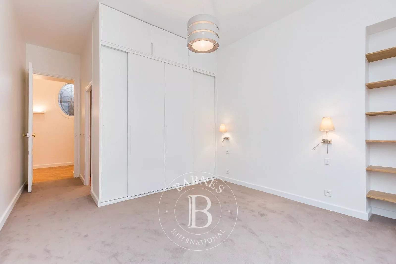 Paris  - Appartement 4 Pi&egrave;ces 3 Chambres - picture 5