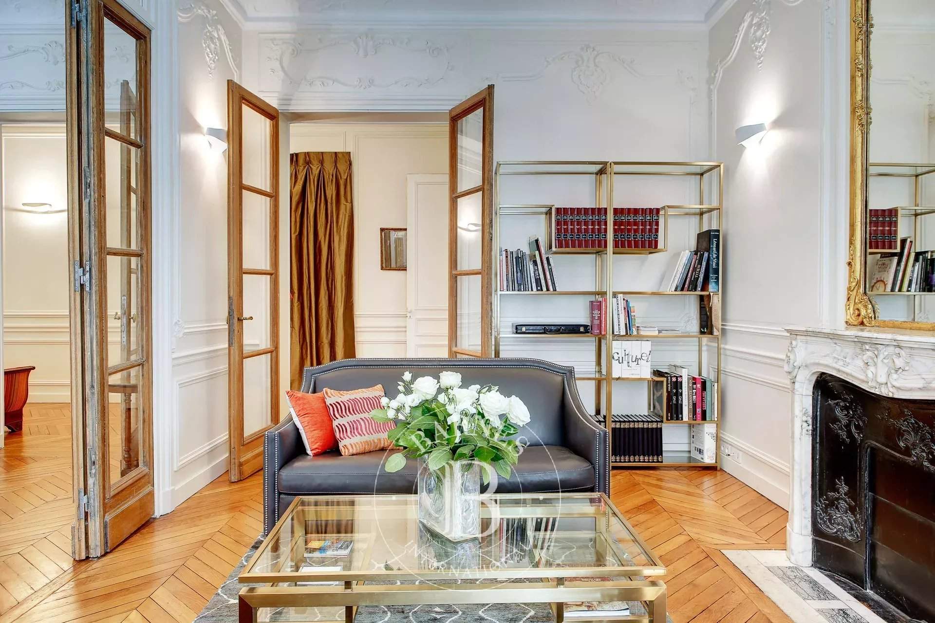 Paris  - Appartement 7 Pi&egrave;ces 4 Chambres - picture 8