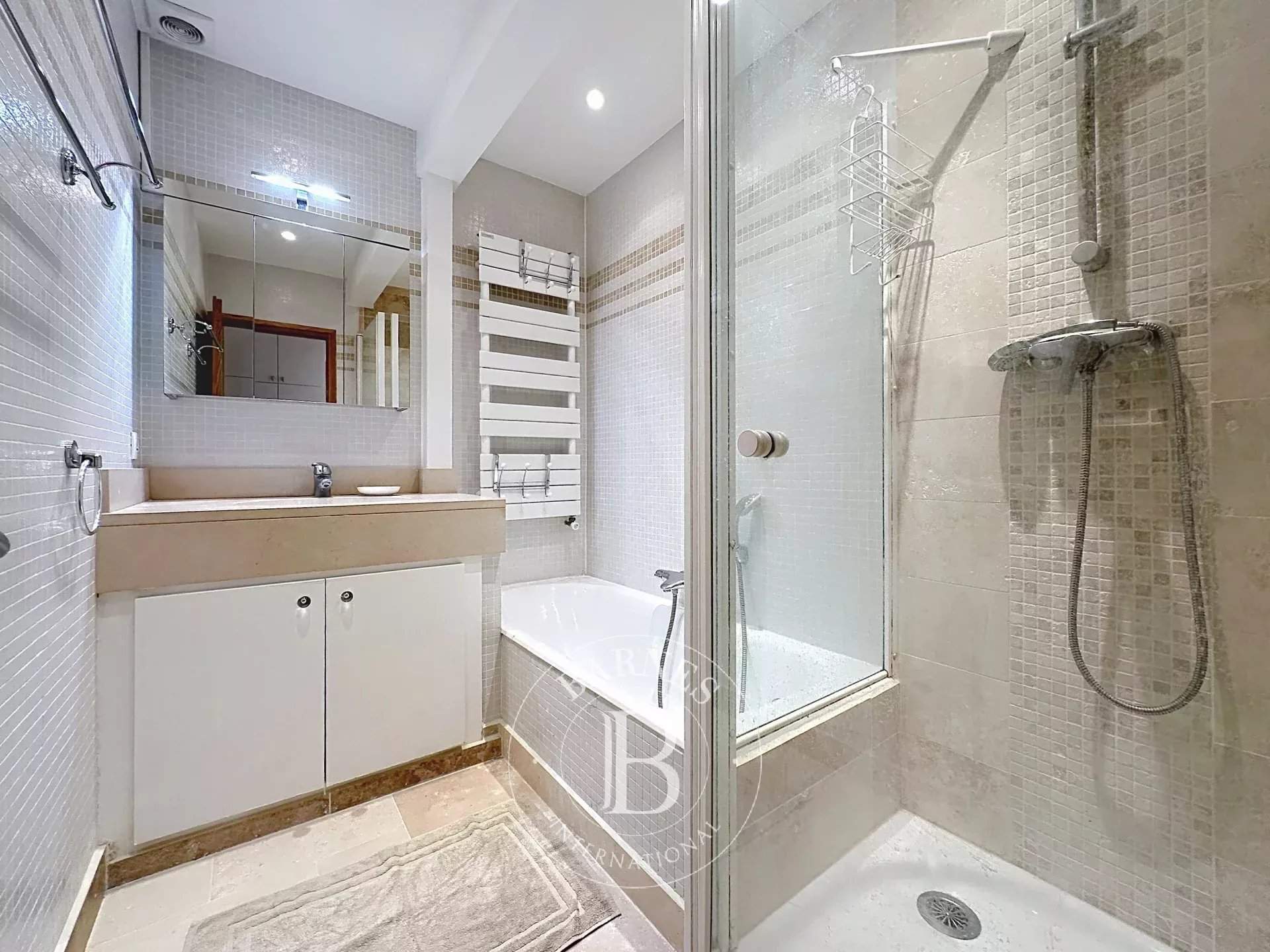 Paris  - Apartment 2 Bedrooms - picture 6