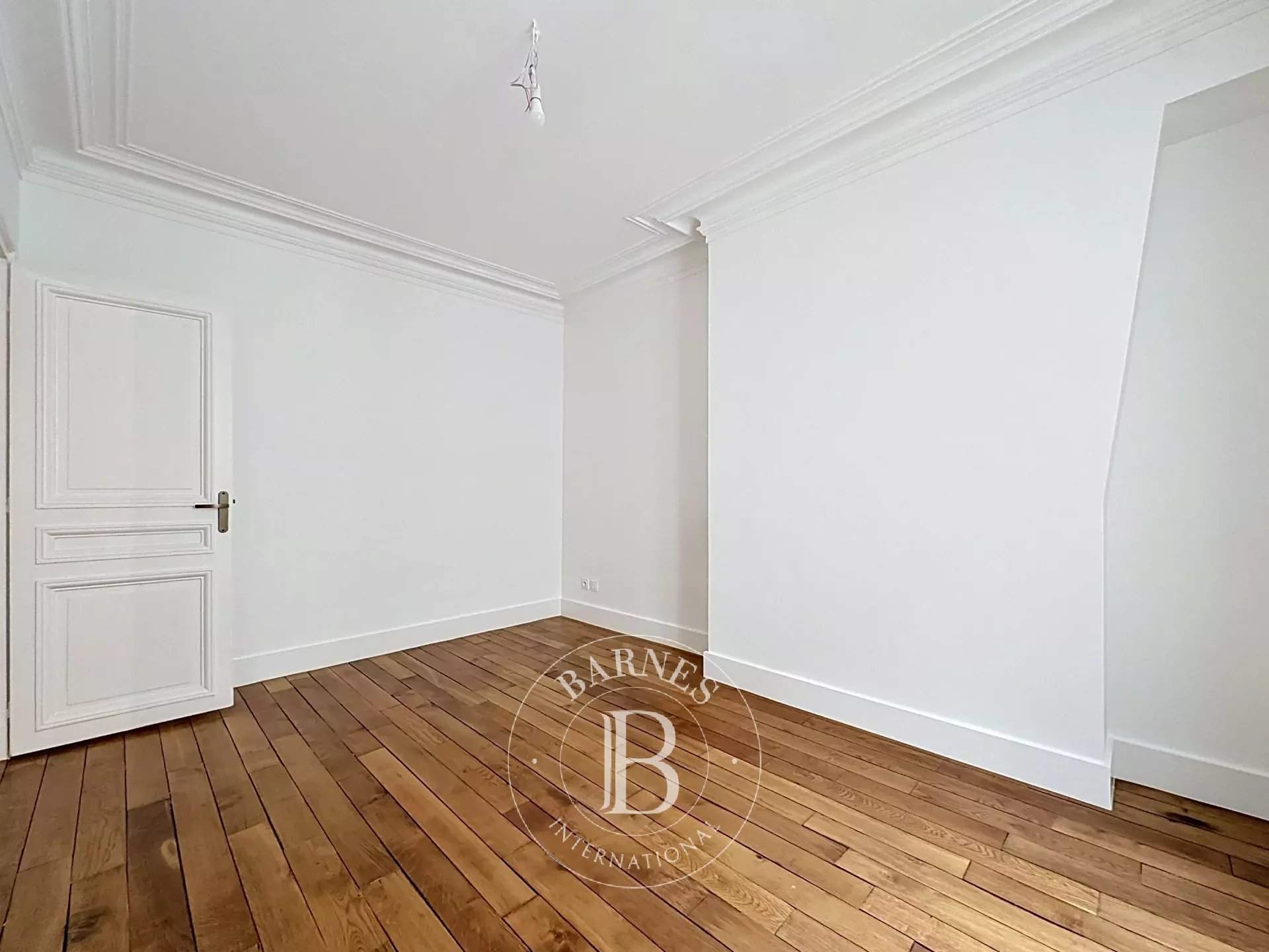 Paris  - Apartment 3 Bedrooms - picture 18