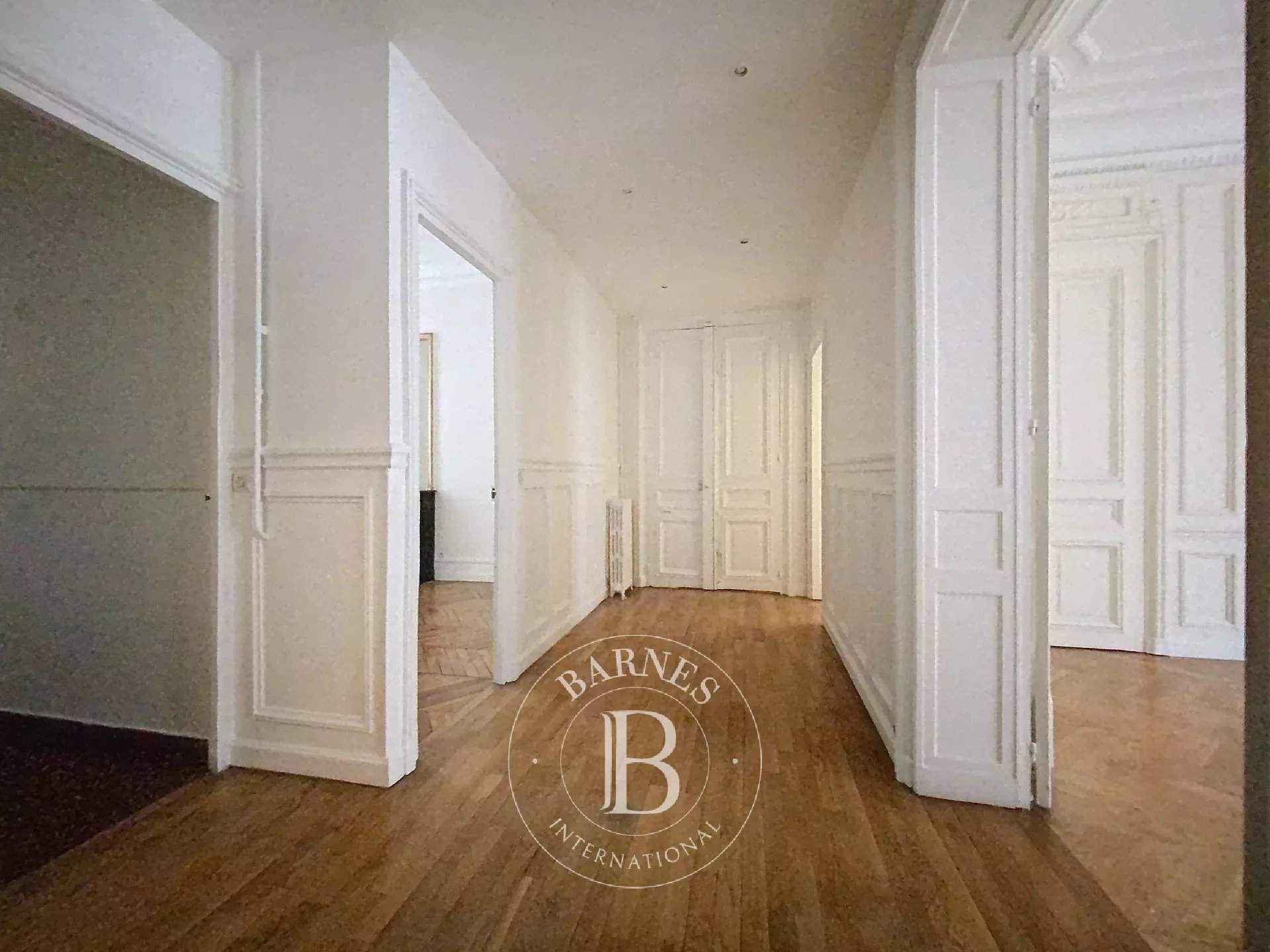 Paris  - Appartement 5 Pièces 3 Chambres - picture 13