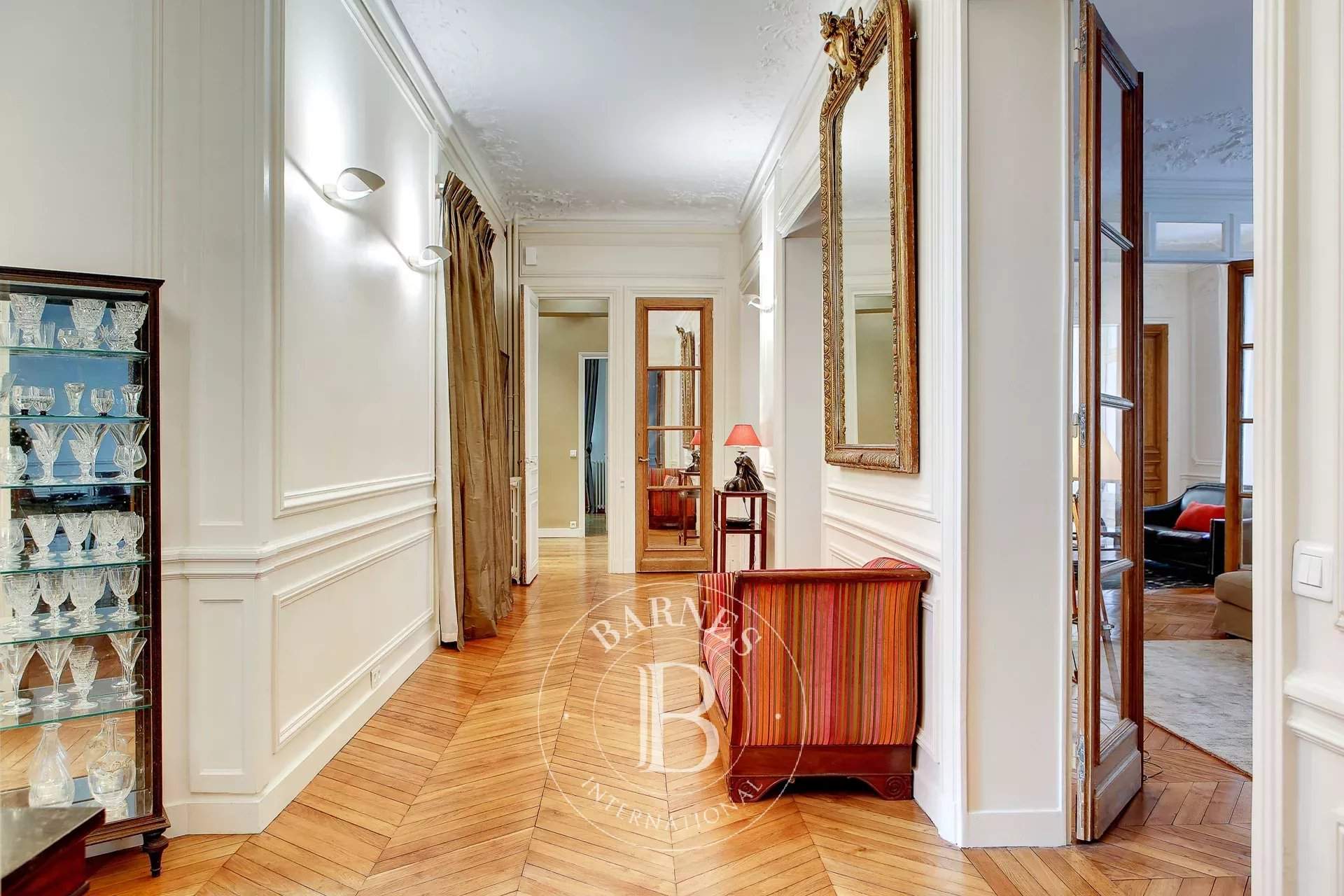 Paris  - Appartement 7 Pi&egrave;ces 4 Chambres - picture 17