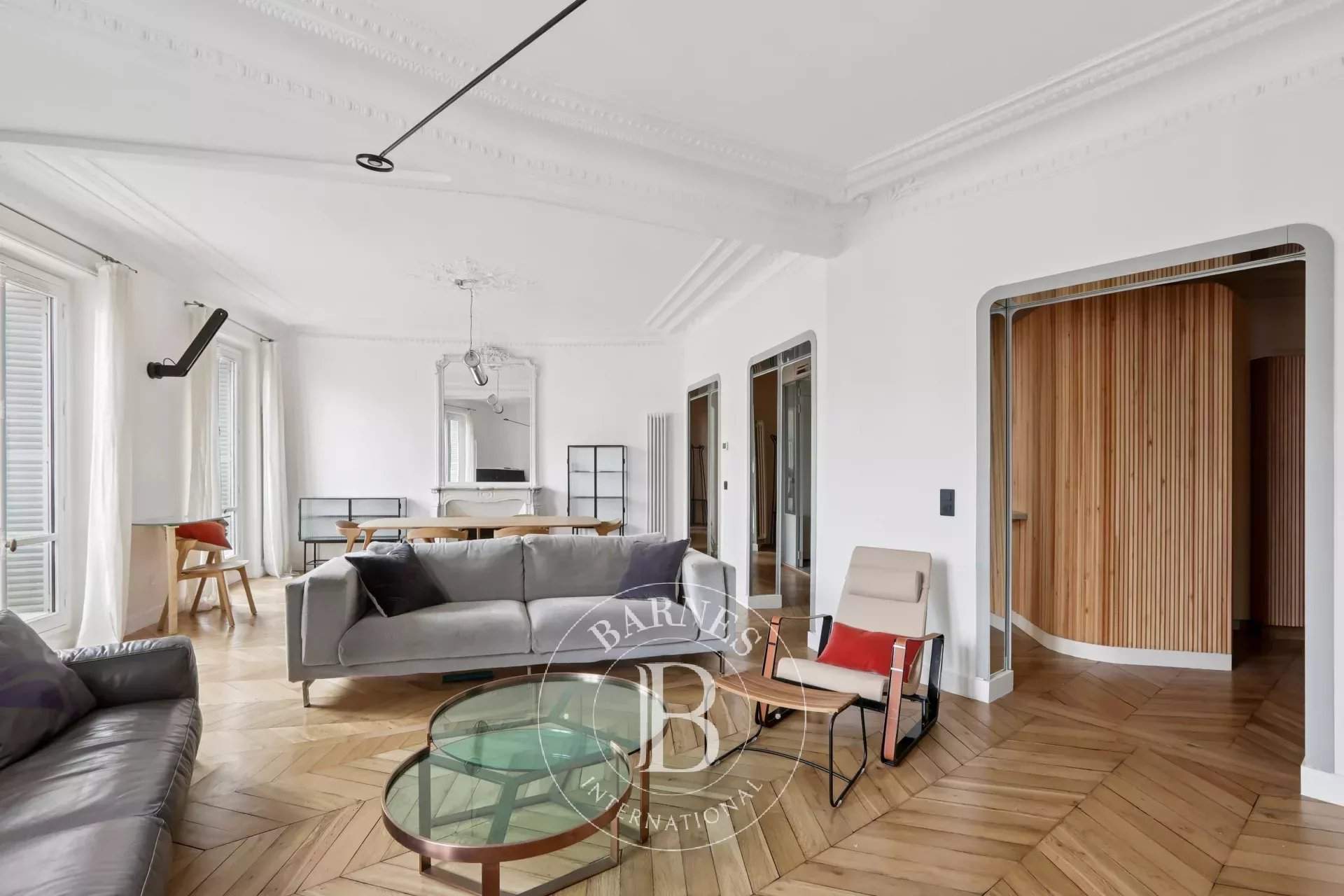 Paris  - Appartement 5 Pi&egrave;ces 3 Chambres - picture 3