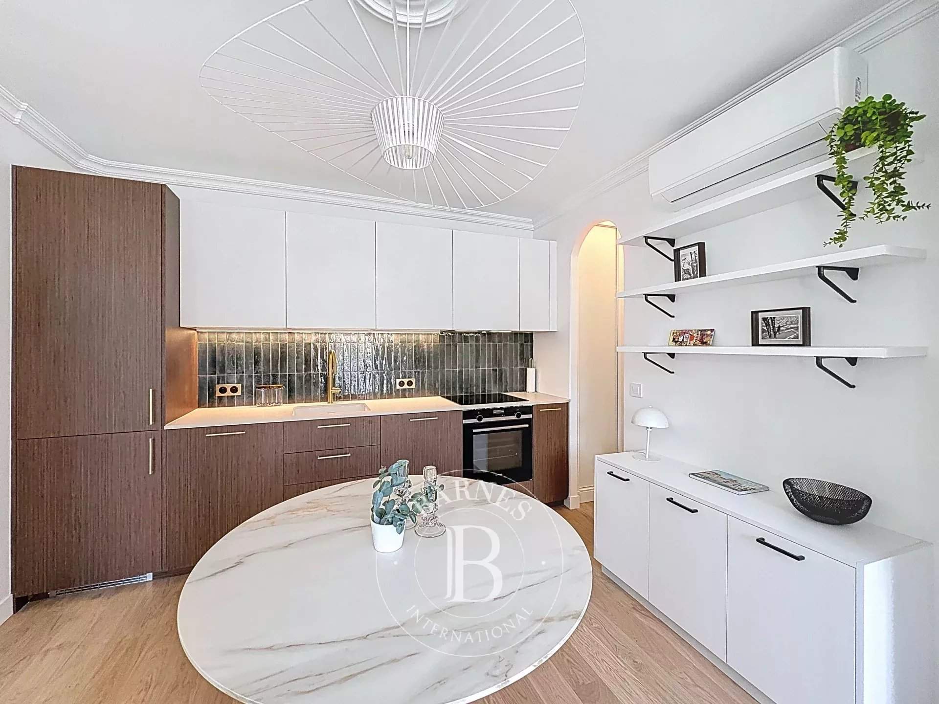 Paris  - Appartement 2 Pi&egrave;ces, 1 Chambre - picture 13