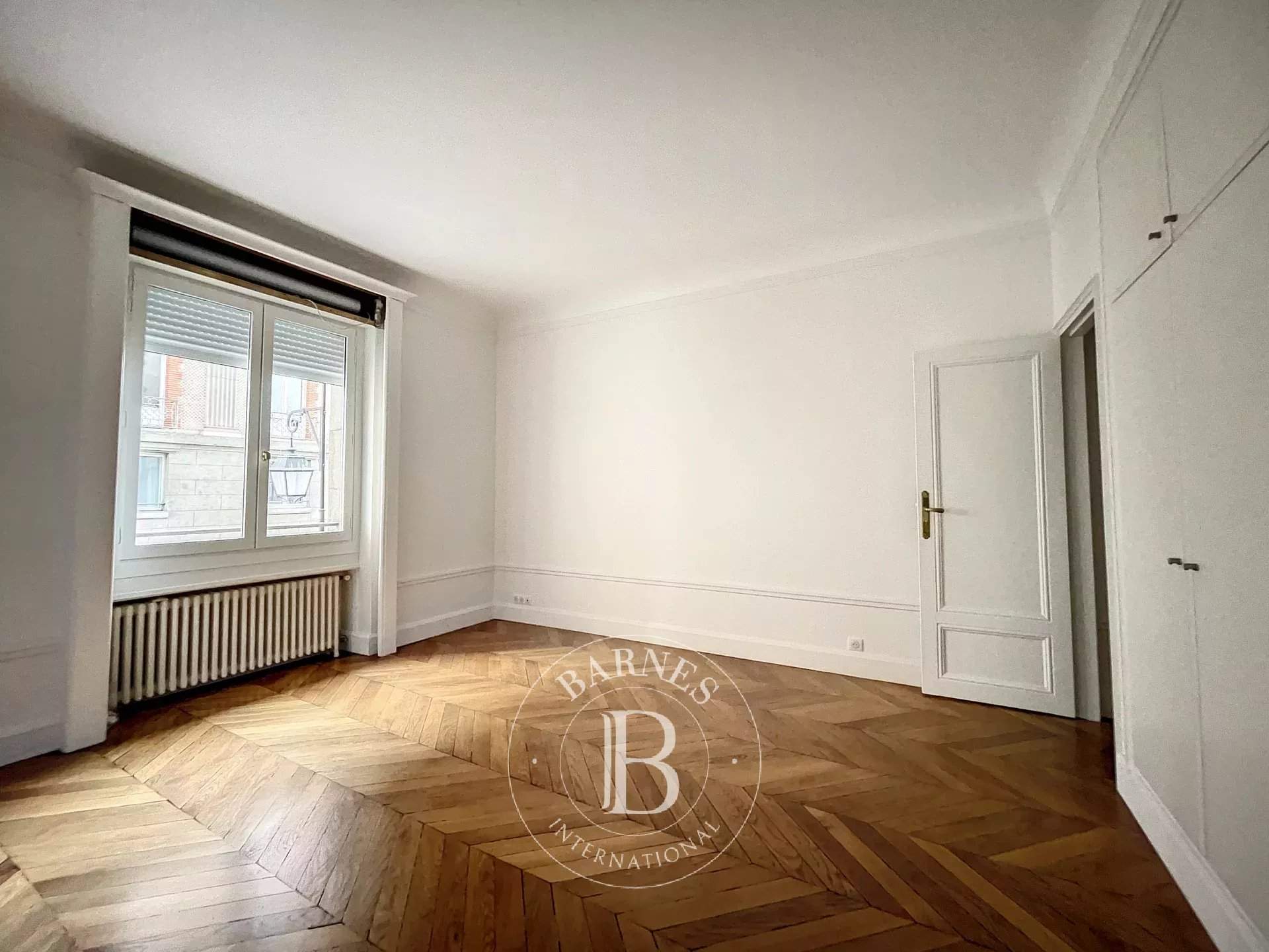 Paris  - Apartment 2 Bedrooms - picture 10