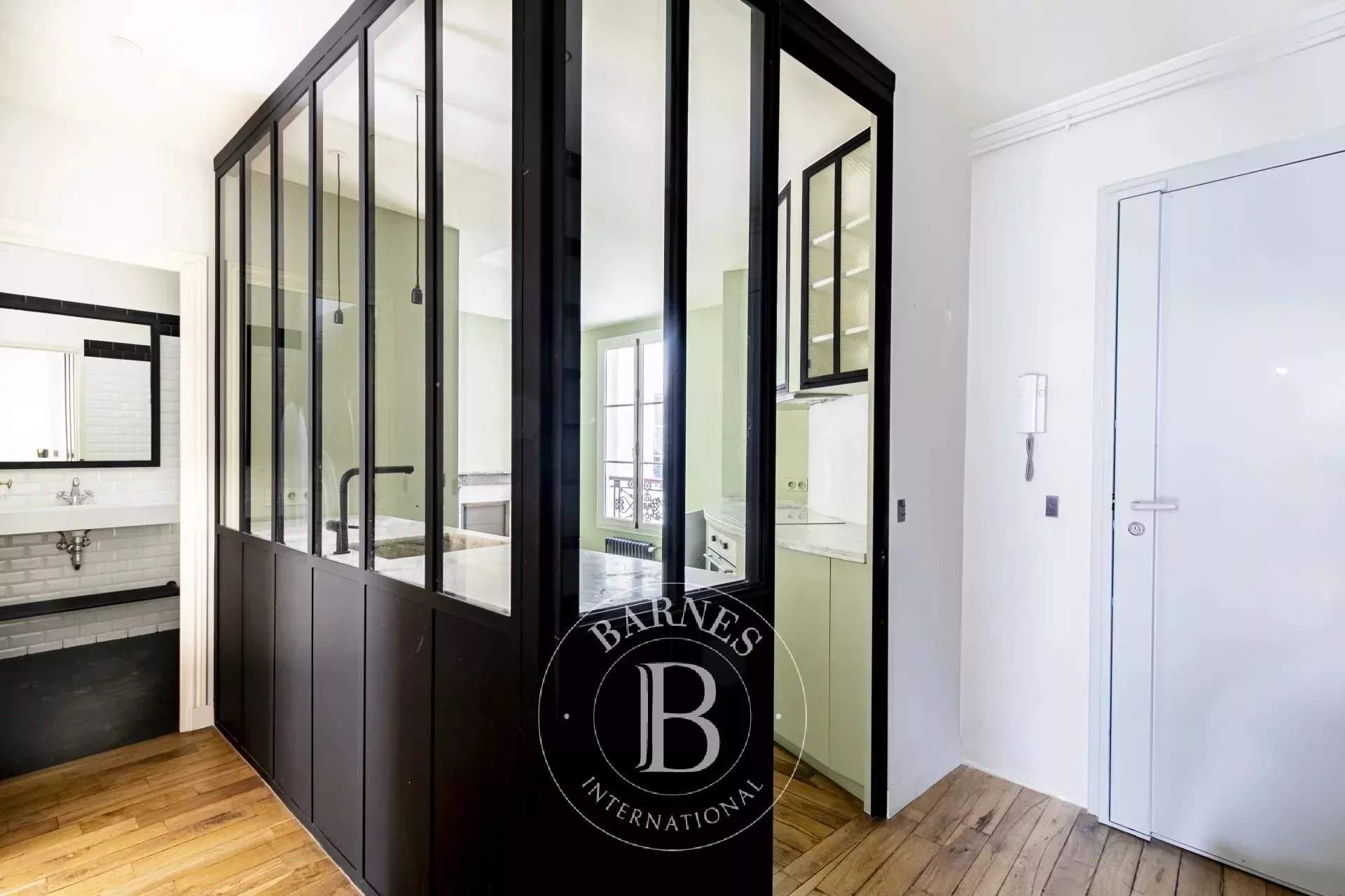 Paris  - Apartment 1 Bedroom - picture 2