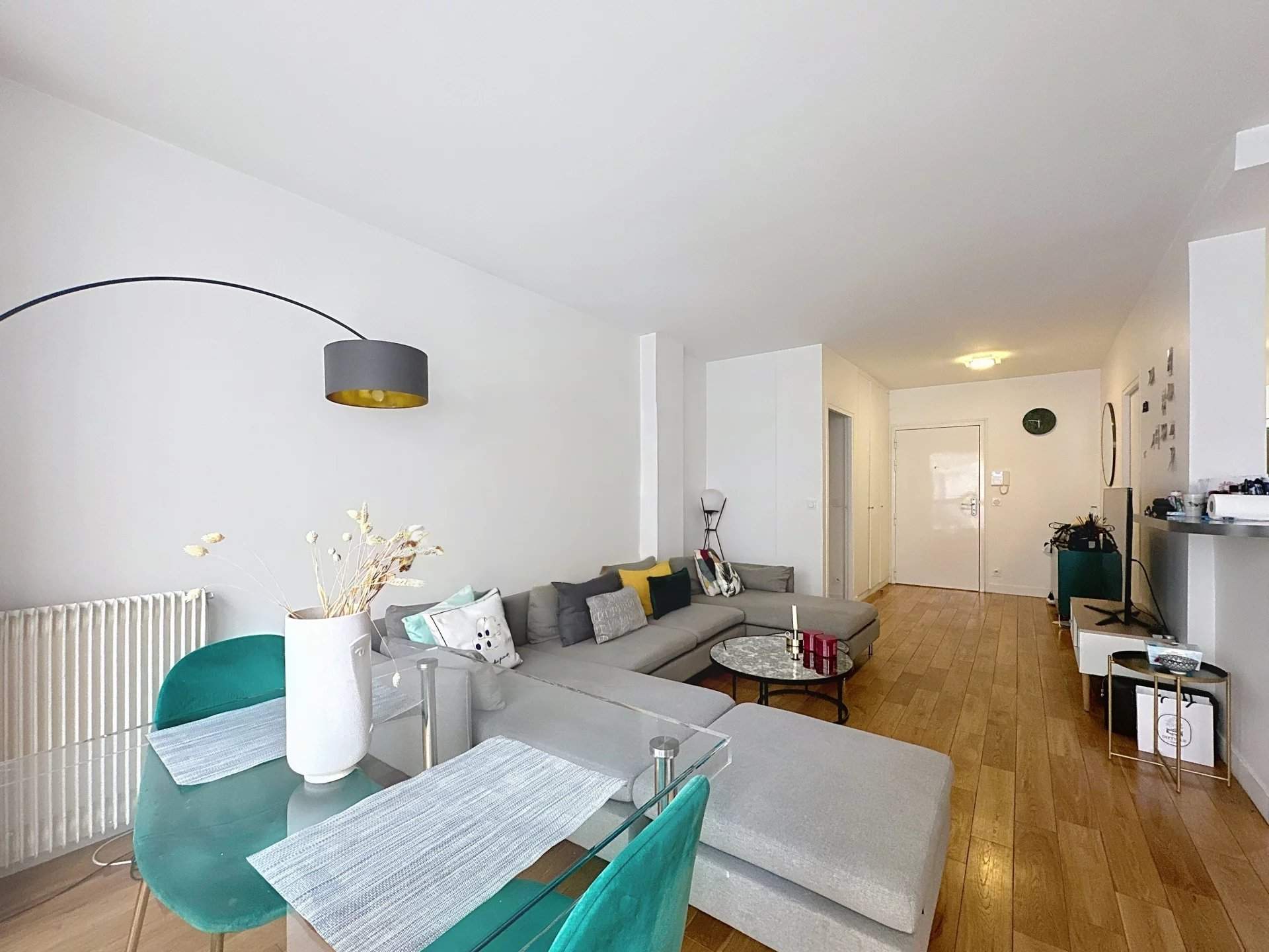 Paris  - Piso 2 Cuartos, 1 Habitacion - picture 1