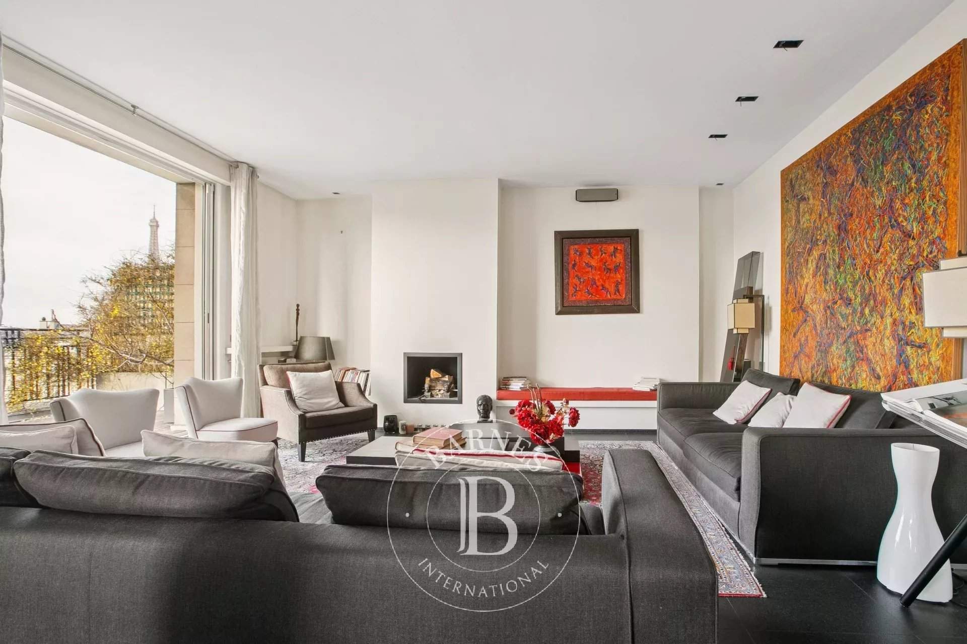 Paris  - Appartement 5 Pi&egrave;ces 3 Chambres - picture 2