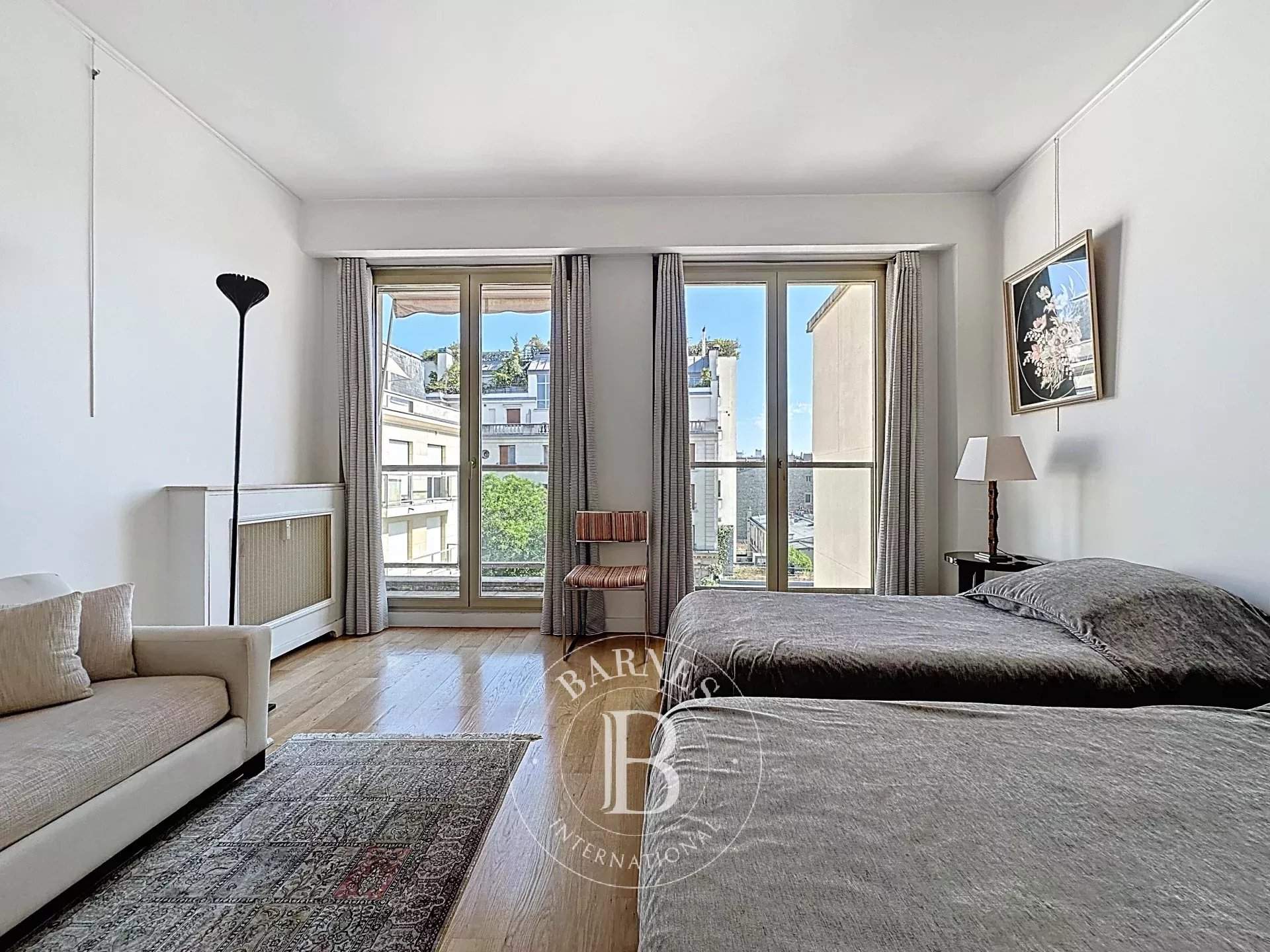Paris  - Apartment 3 Bedrooms - picture 10