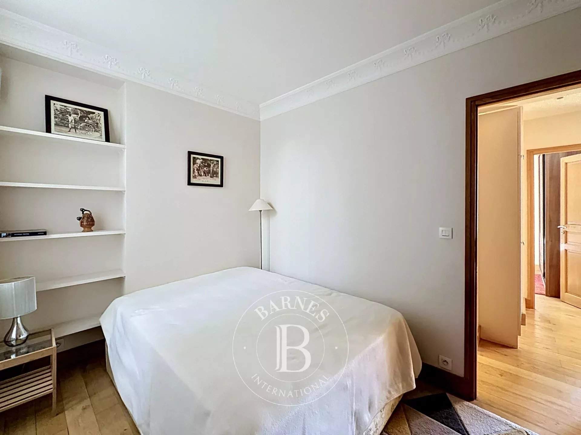 Paris  - Apartment 2 Bedrooms - picture 8