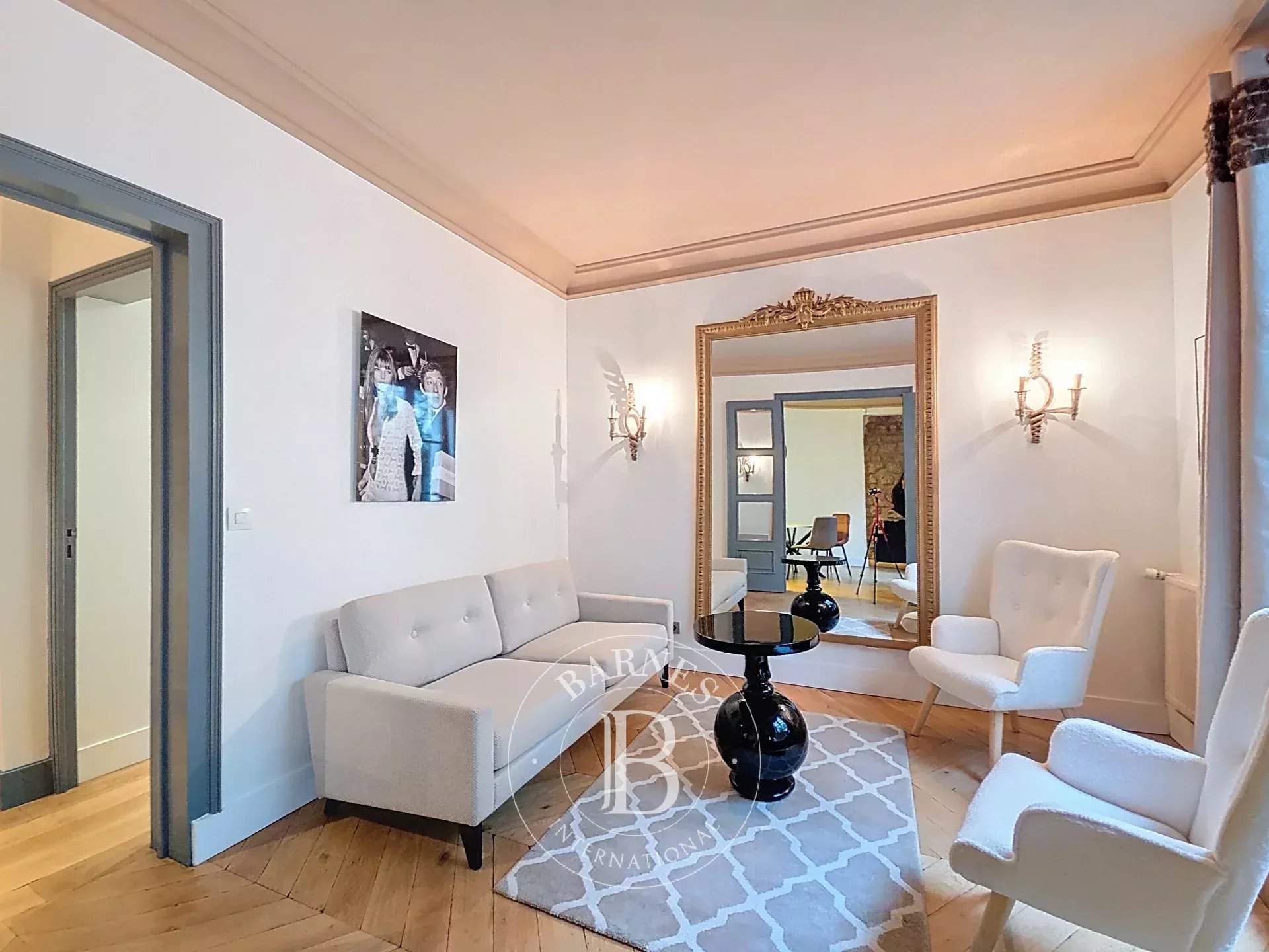 Paris  - Apartment 1 Bedroom - picture 1