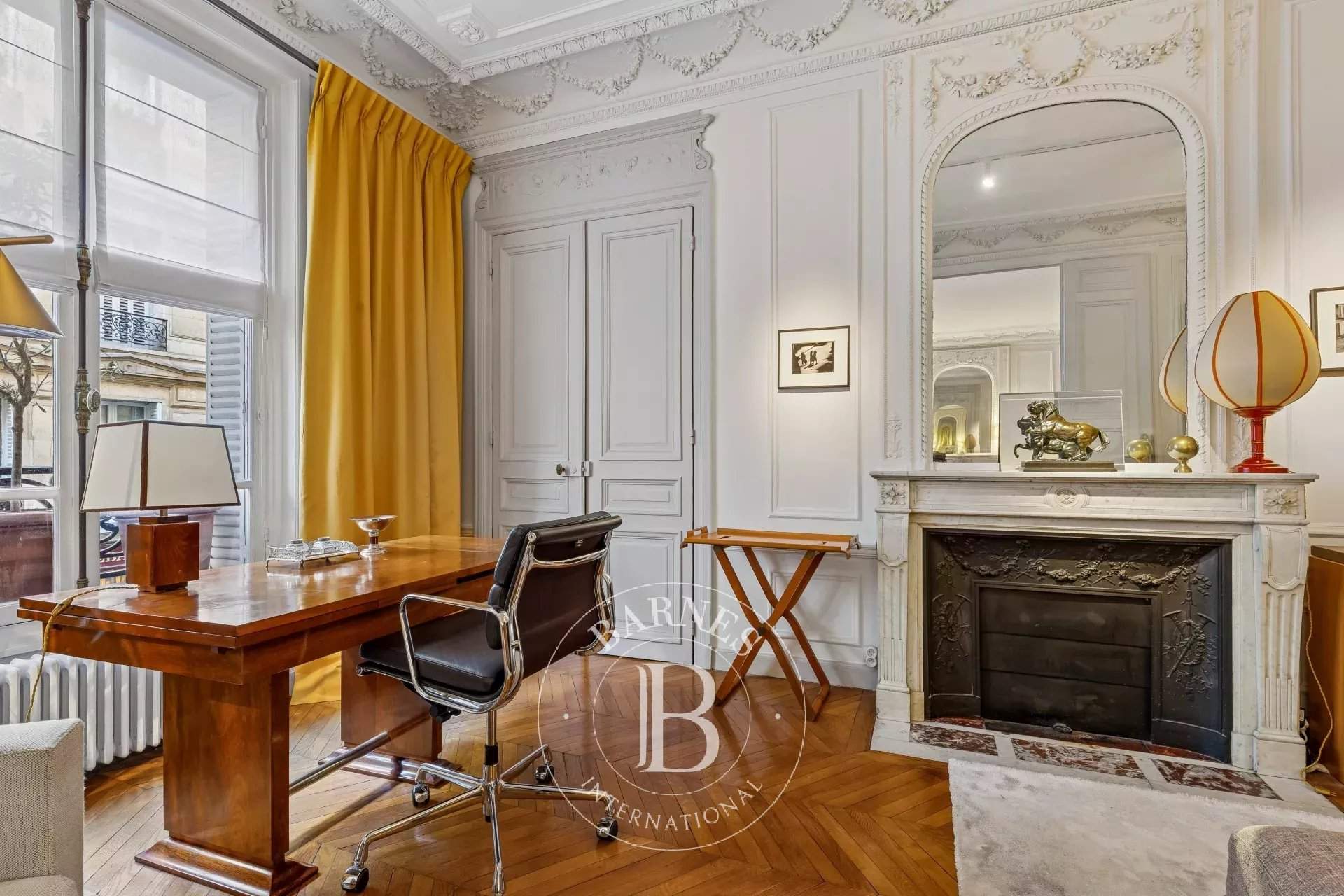 Paris  - Appartement 8 Pi&egrave;ces 4 Chambres - picture 5