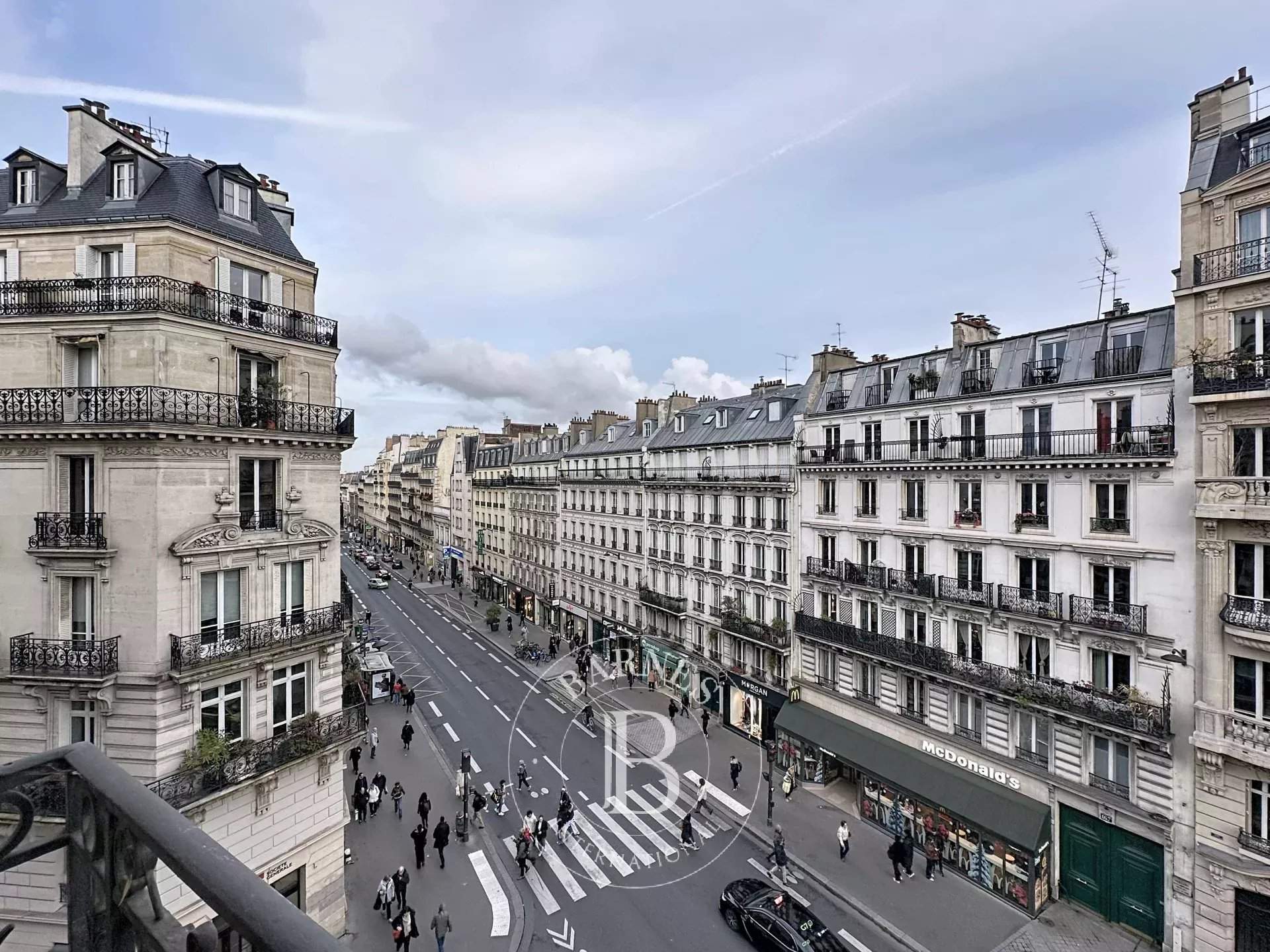 Paris  - Appartement 5 Pi&egrave;ces 3 Chambres - picture 3