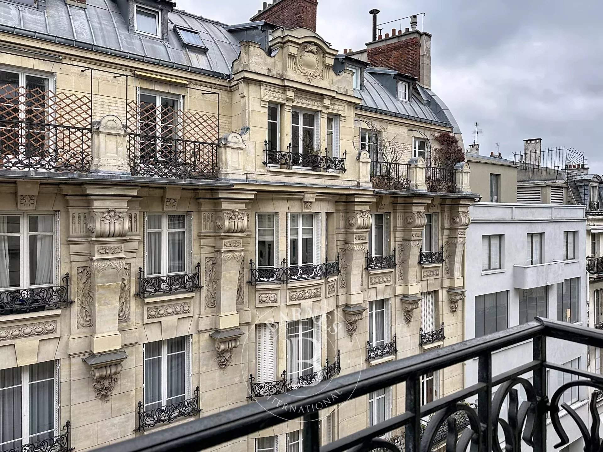 Paris  - Apartment 2 Bedrooms - picture 20