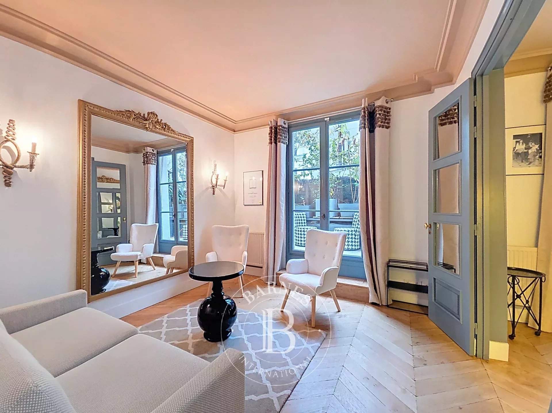 Paris  - Apartment 1 Bedroom - picture 2