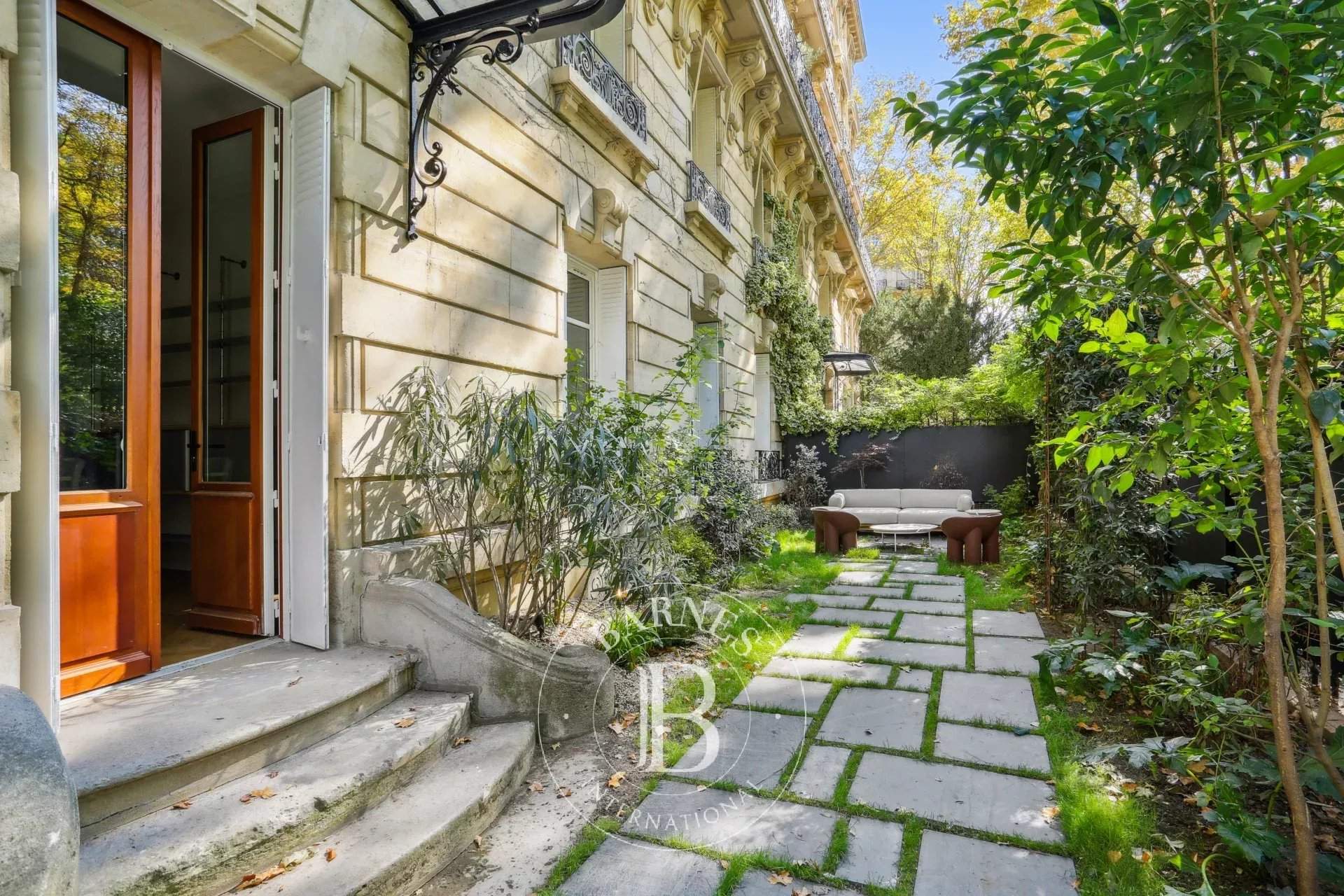 Paris  - Appartement 5 Pièces 3 Chambres - picture 2