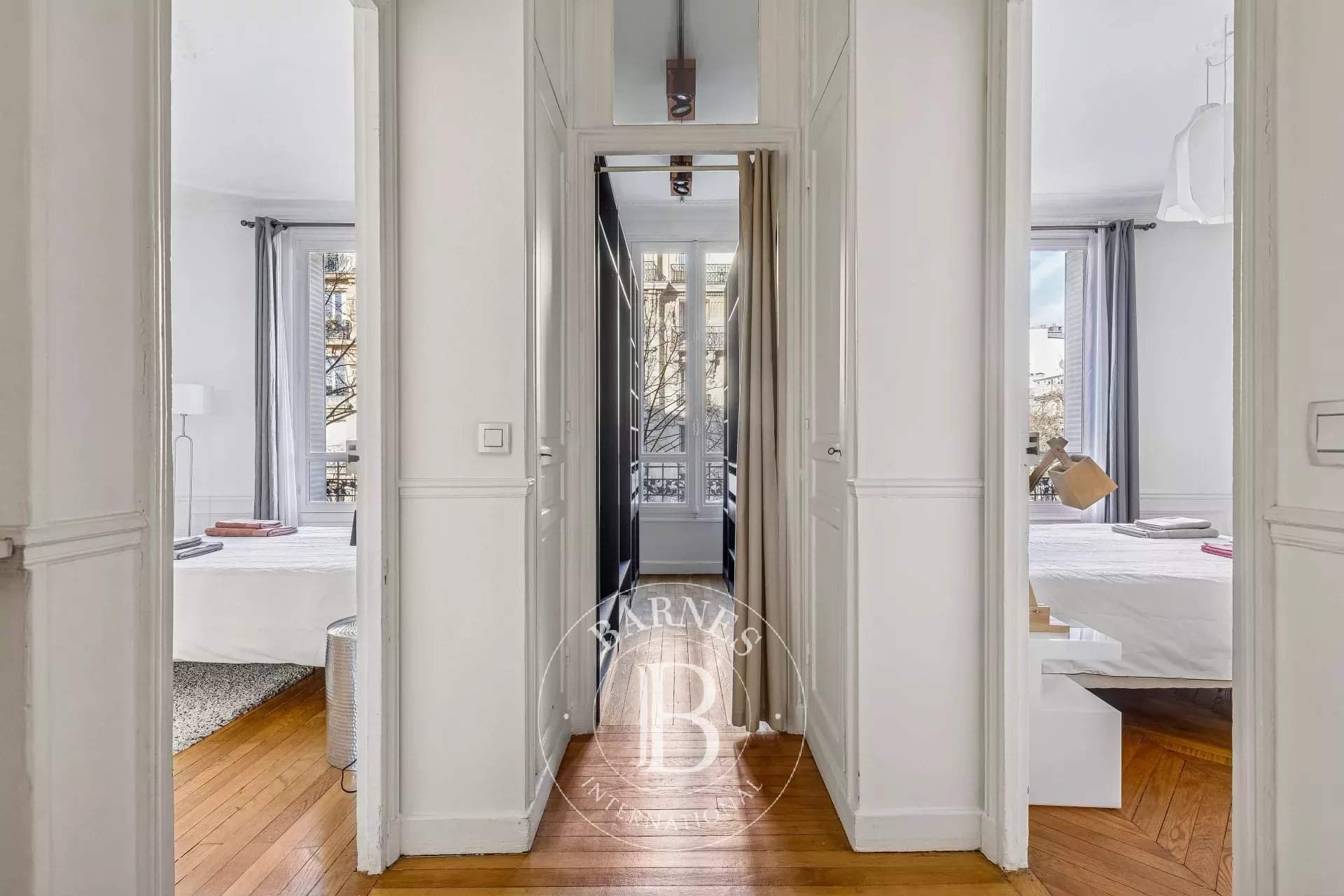 Paris  - Appartement 5 Pi&egrave;ces 3 Chambres - picture 10