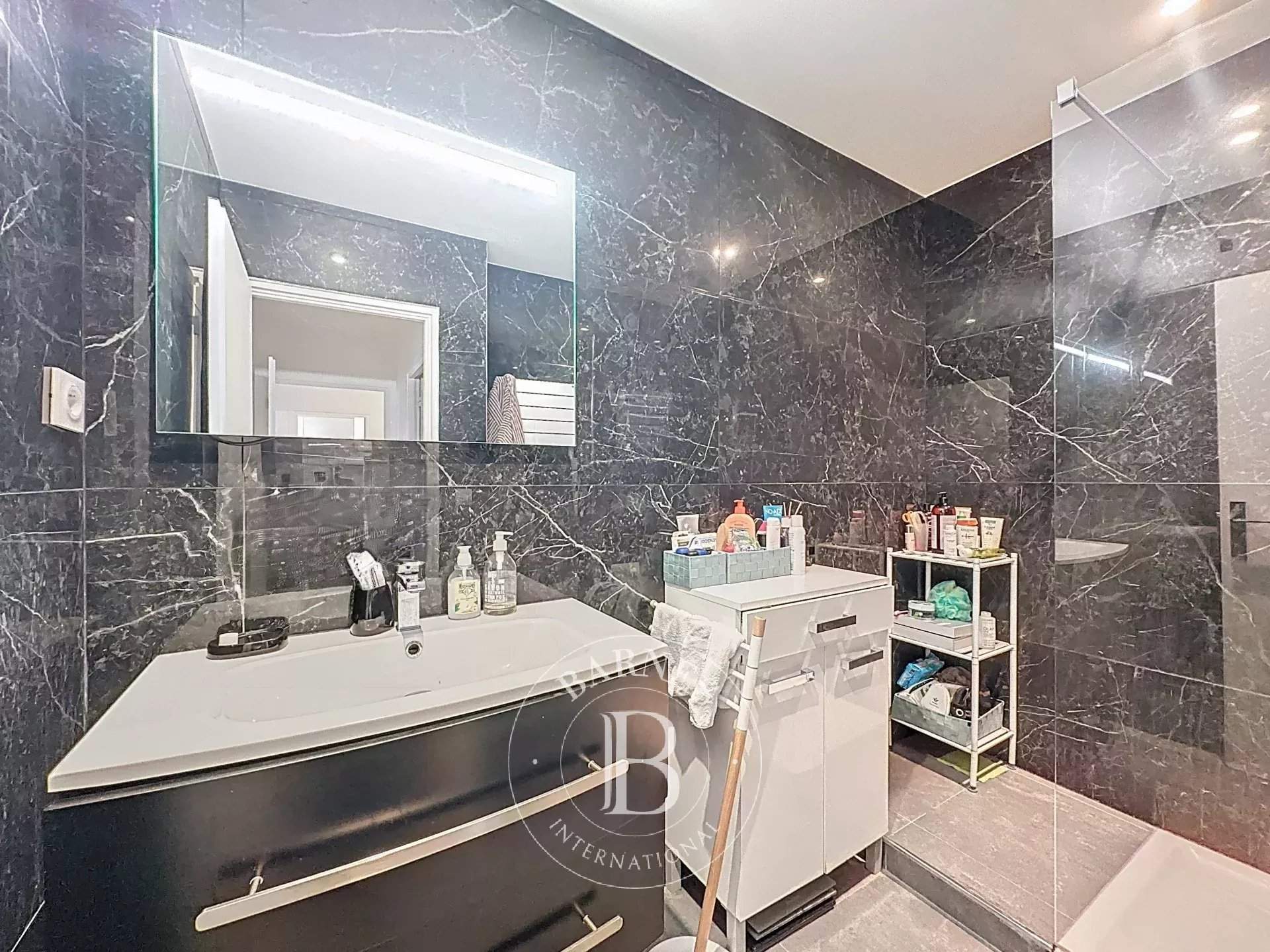 Paris  - Appartement 2 Pi&egrave;ces, 1 Chambre - picture 10