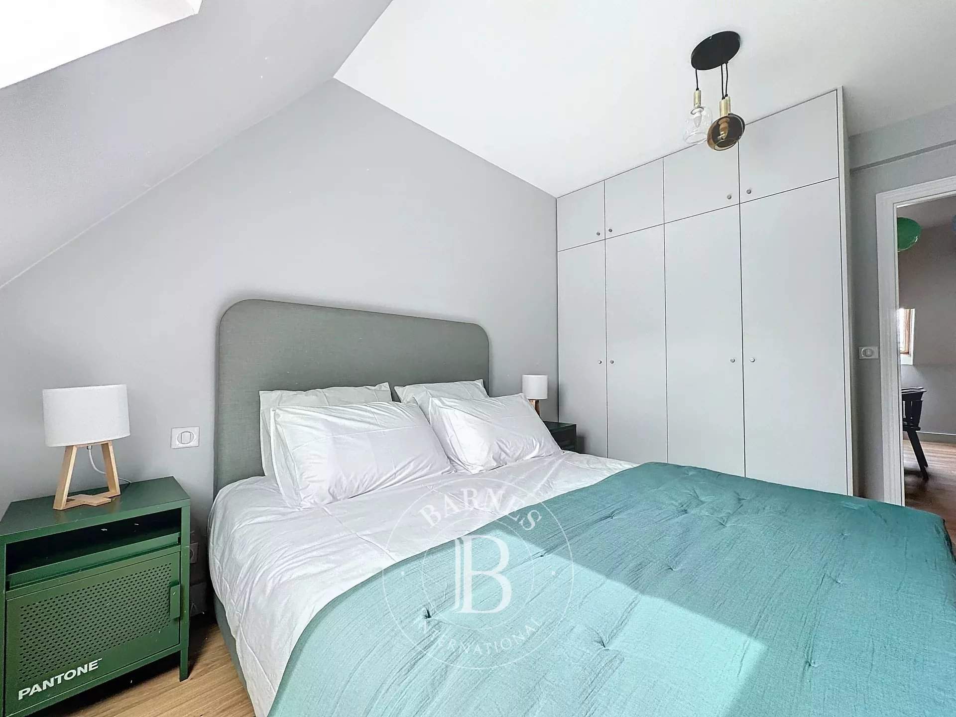 Paris  - Apartment 2 Bedrooms - picture 9