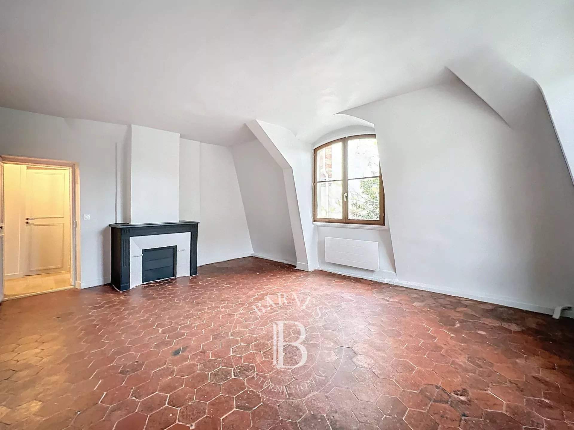 Paris  - Appartement 3 Pi&egrave;ces 2 Chambres - picture 9