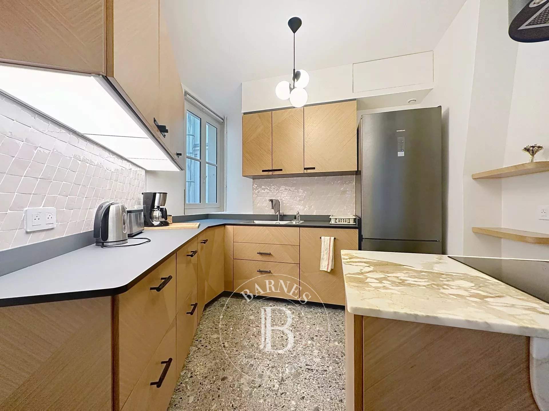 Paris  - Appartement 5 Pi&egrave;ces 3 Chambres - picture 7