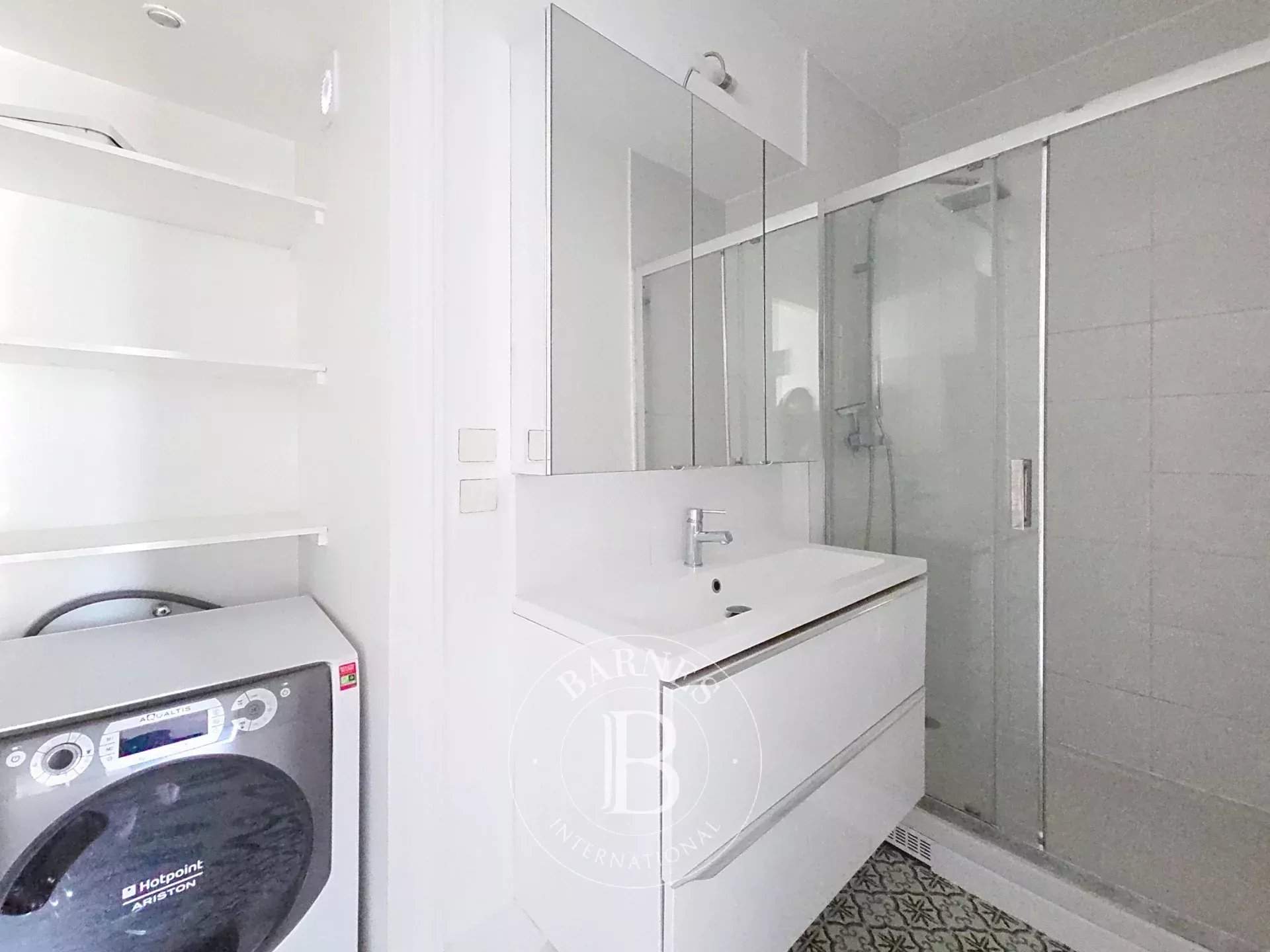 Paris  - Appartement 2 Pi&egrave;ces, 1 Chambre - picture 8