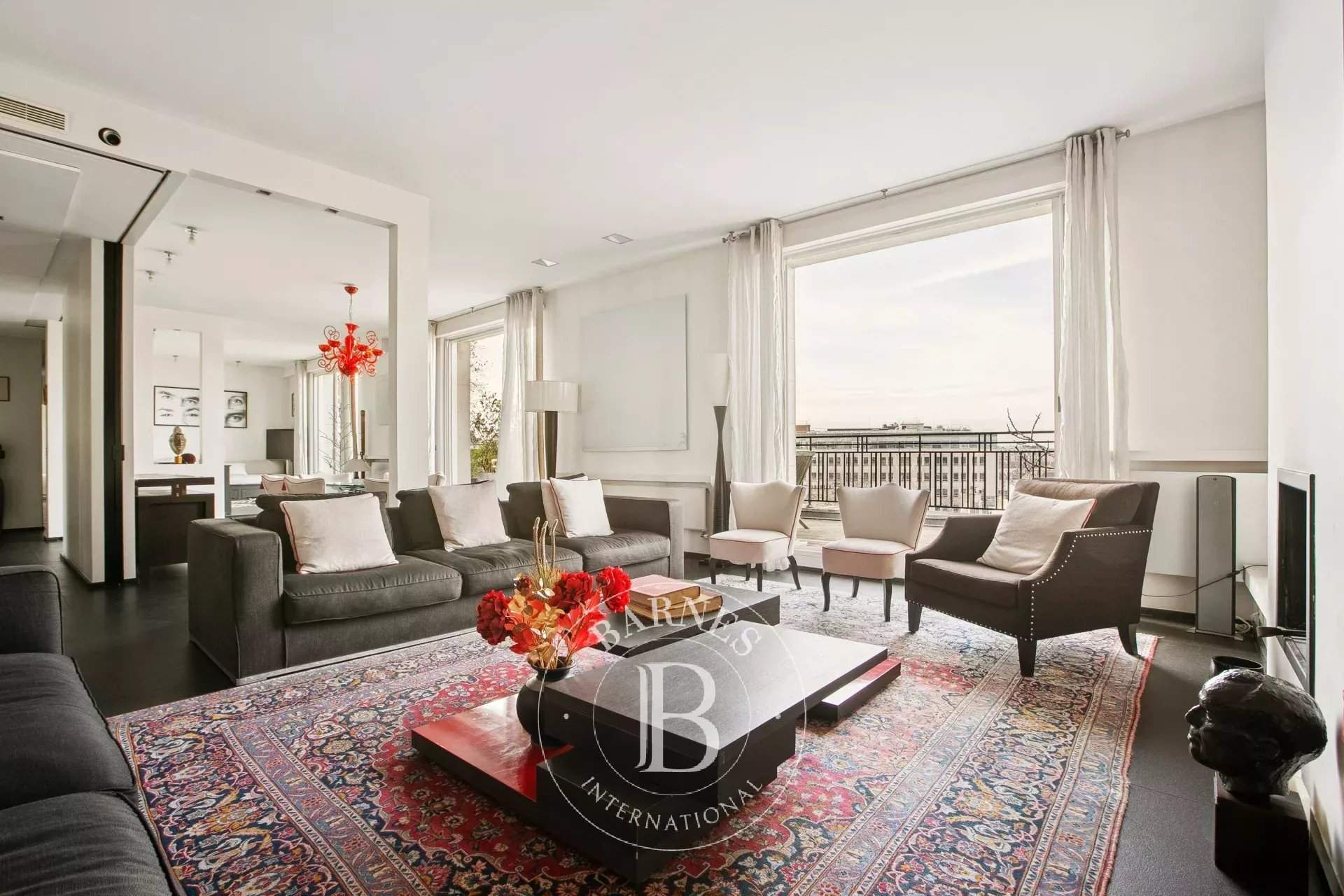 Paris  - Appartement 5 Pi&egrave;ces 3 Chambres - picture 4