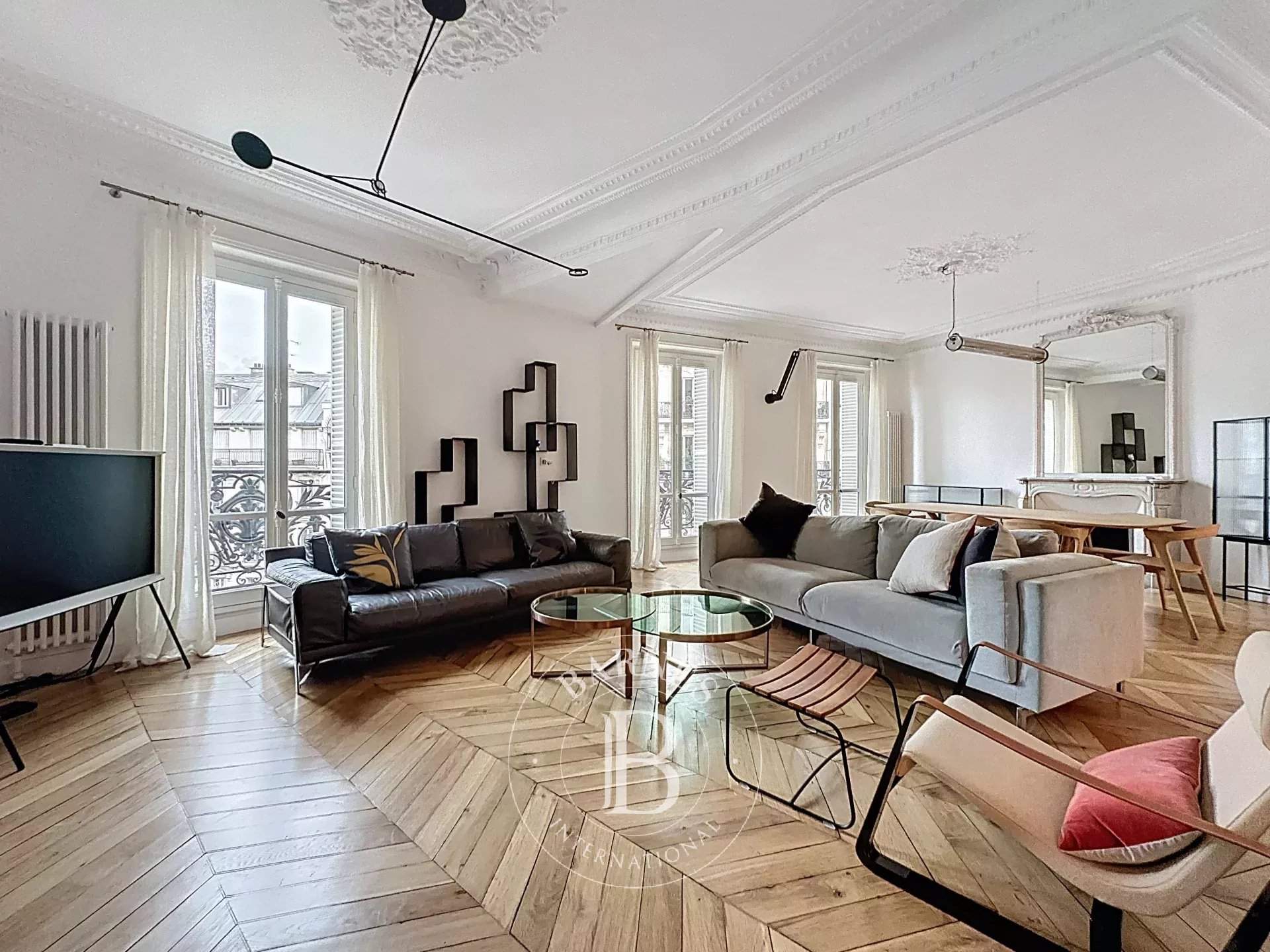 Paris  - Appartement 5 Pi&egrave;ces 3 Chambres - picture 6