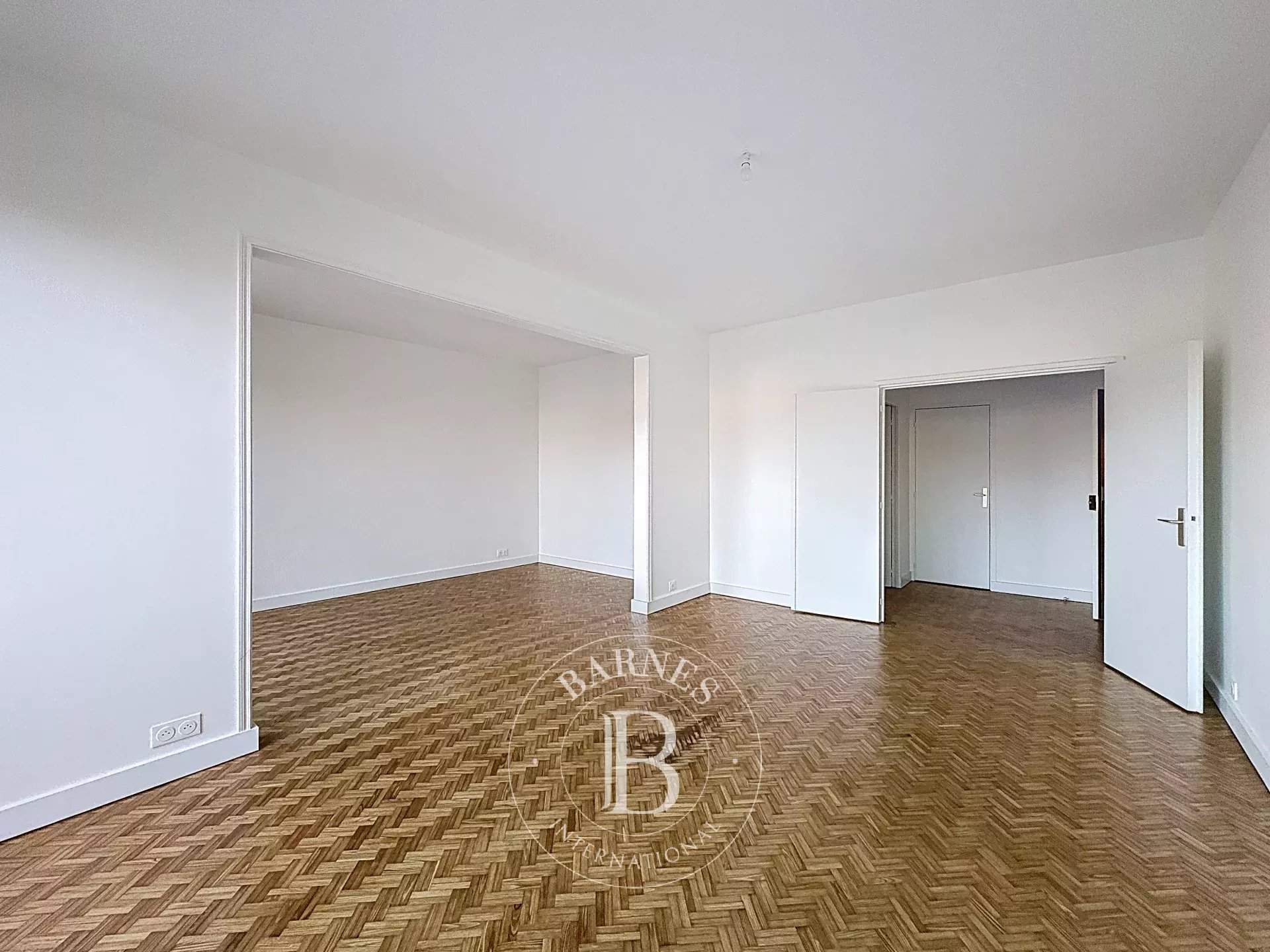 Paris  - Appartement 2 Pi&egrave;ces, 1 Chambre - picture 3