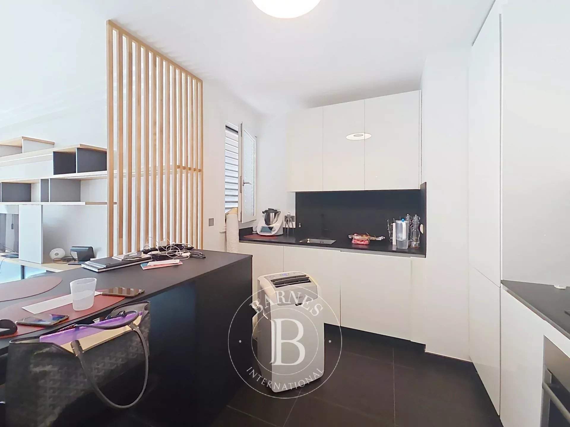 Paris  - Apartment 2 Bedrooms - picture 5