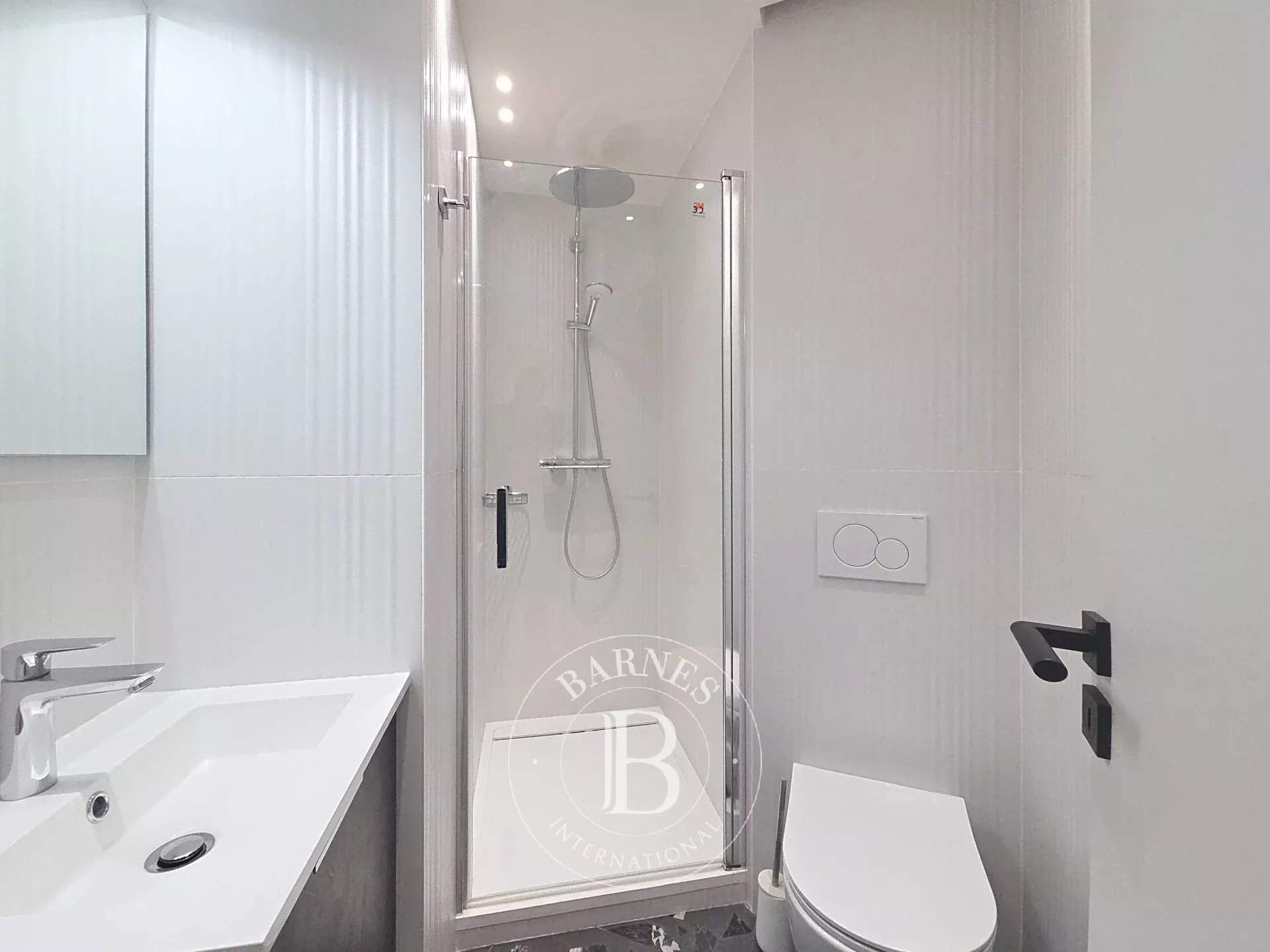 Paris  - Appartement 5 Pi&egrave;ces 2 Chambres - picture 17