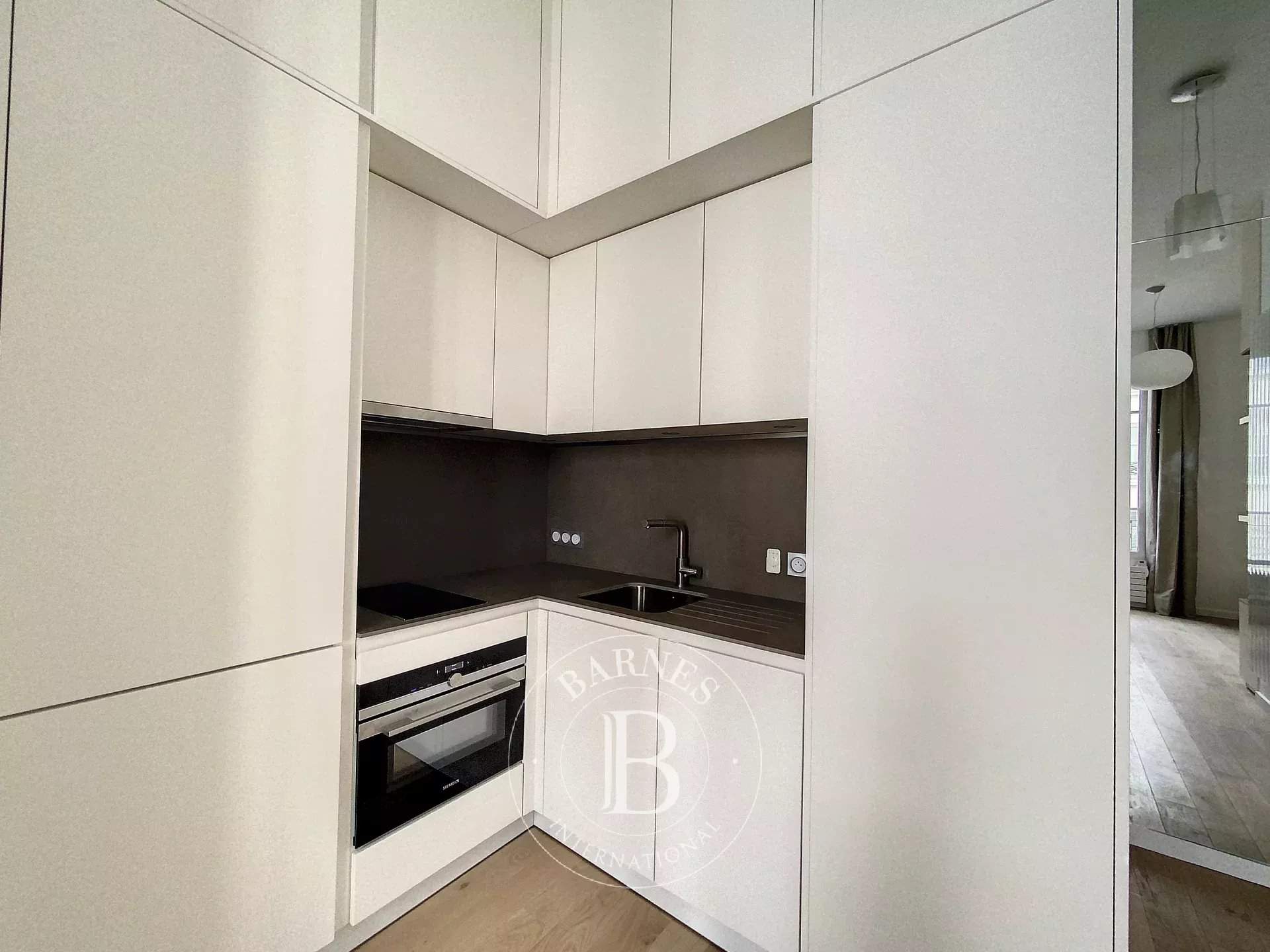 Paris  - Appartement 2 Pi&egrave;ces, 1 Chambre - picture 5