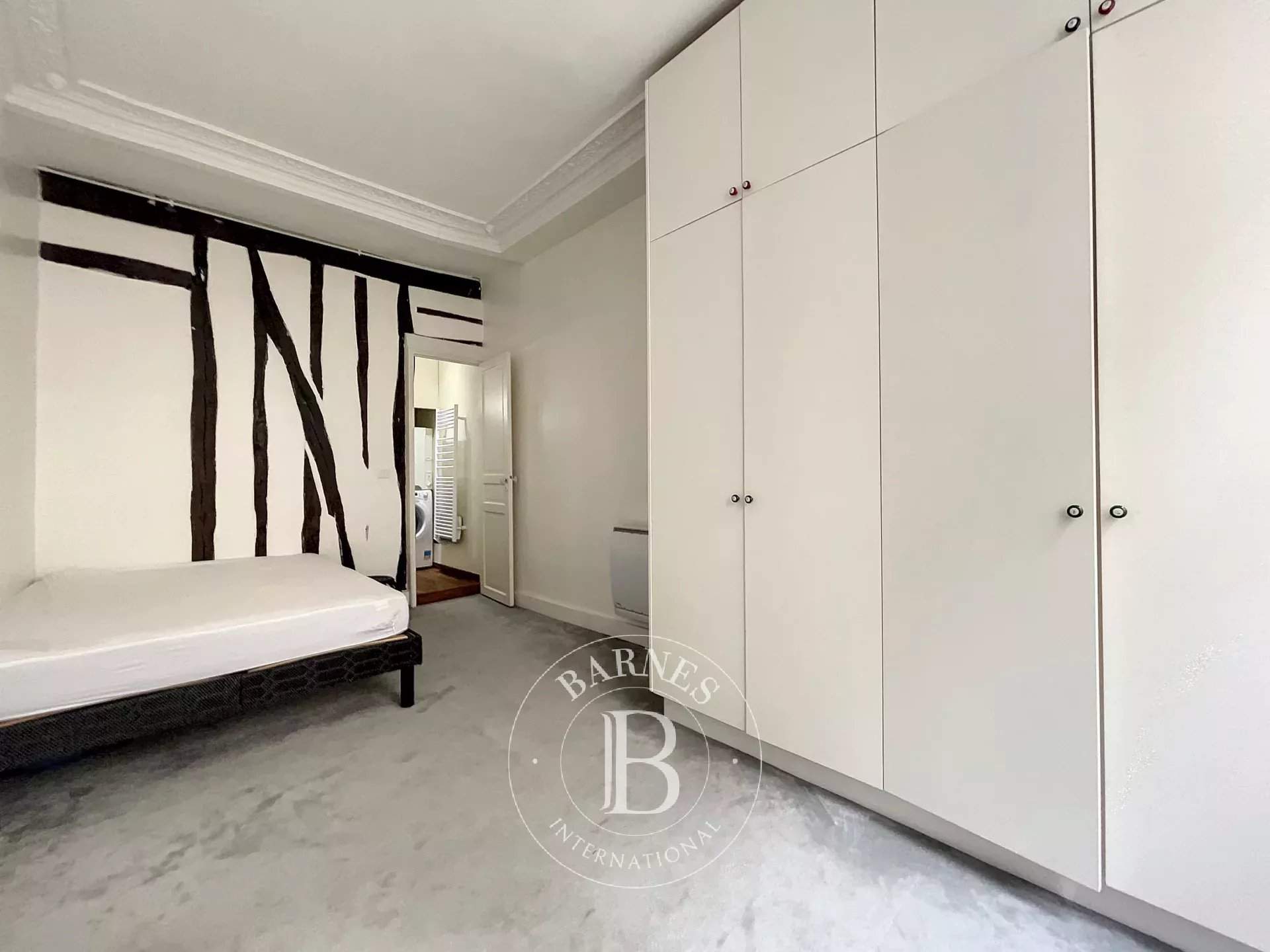Paris  - Apartment 3 Bedrooms - picture 12