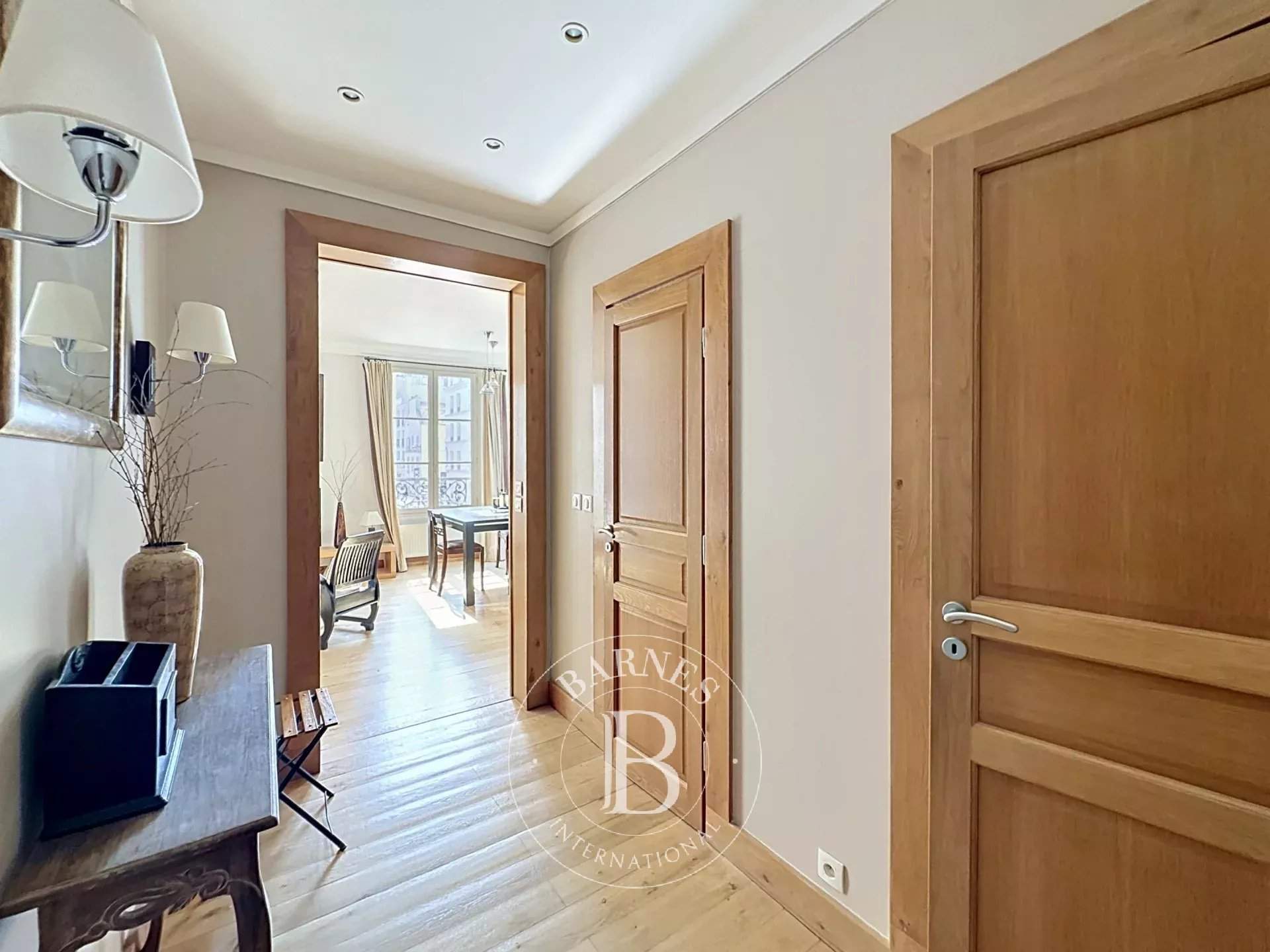 Paris  - Apartment 2 Bedrooms - picture 10