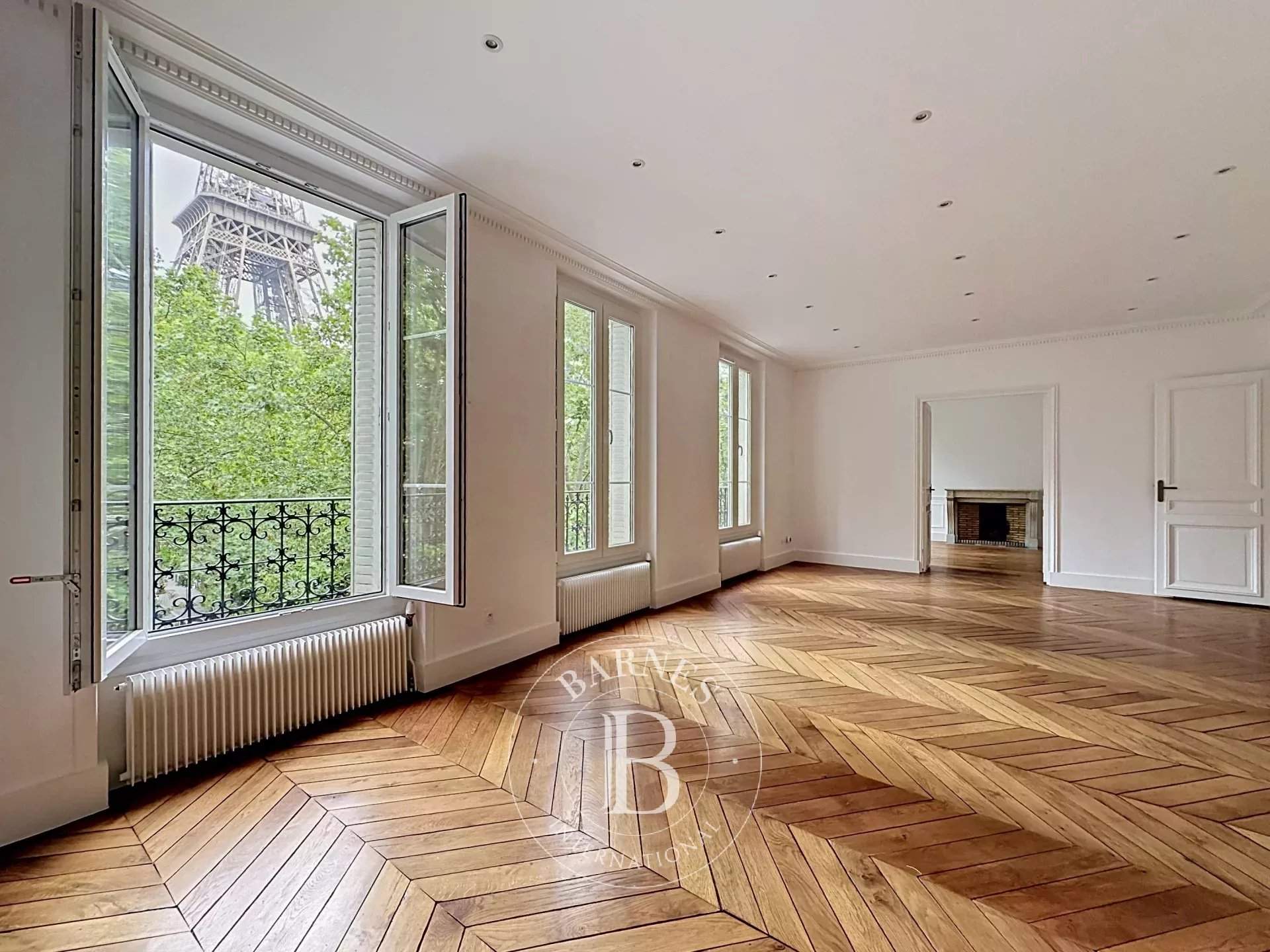 Paris  - Apartment 3 Bedrooms - picture 2