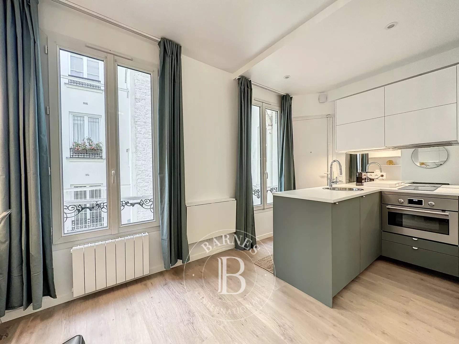 Paris  - Apartment  - picture 2