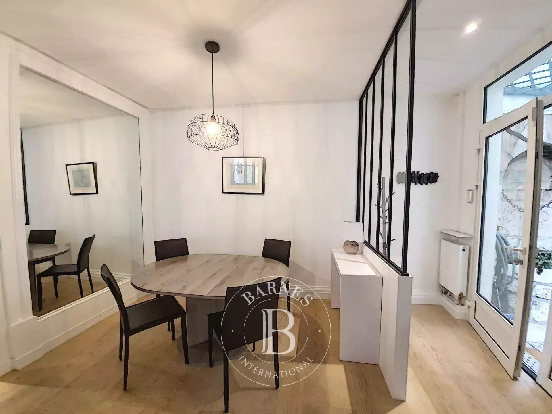 Paris  - Appartement 4 Pièces 2 Chambres - picture 4