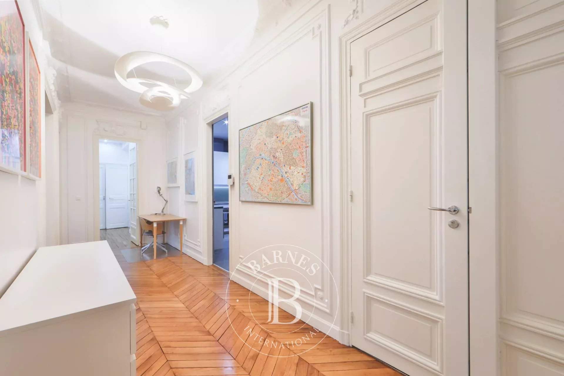 Paris  - Appartement 5 Pi&egrave;ces 3 Chambres - picture 5