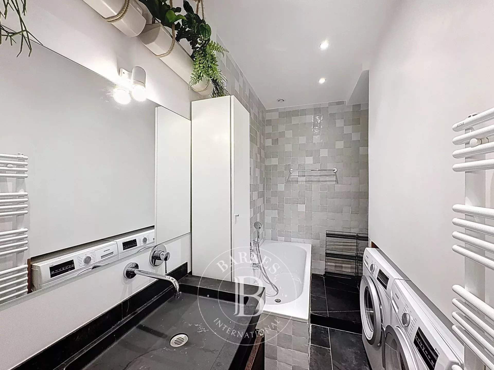 Paris  - Apartment 2 Bedrooms - picture 10