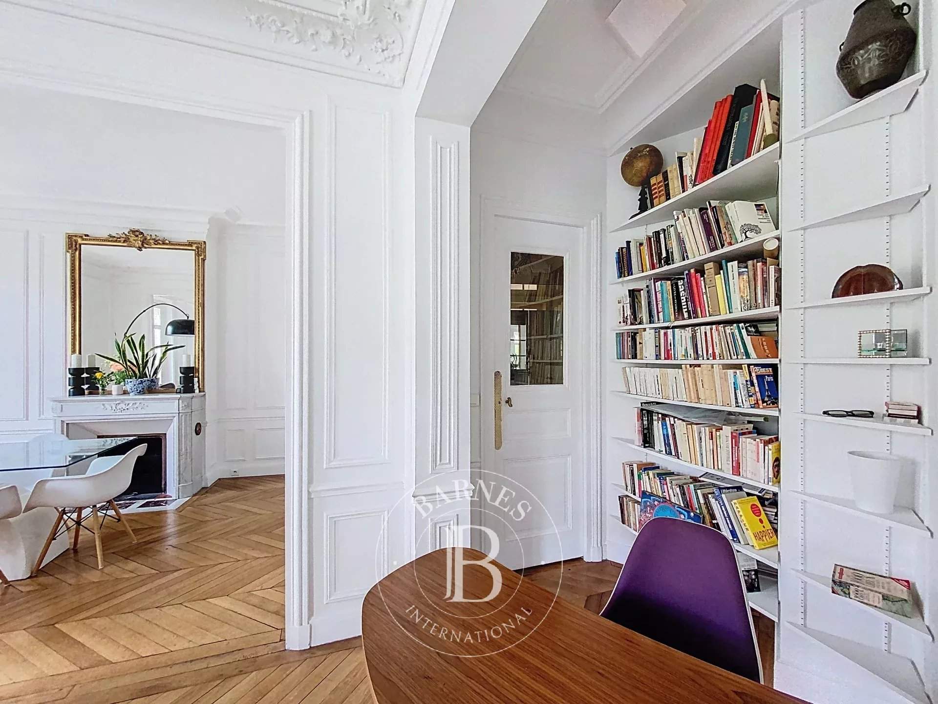 Paris  - Apartment 3 Bedrooms - picture 11