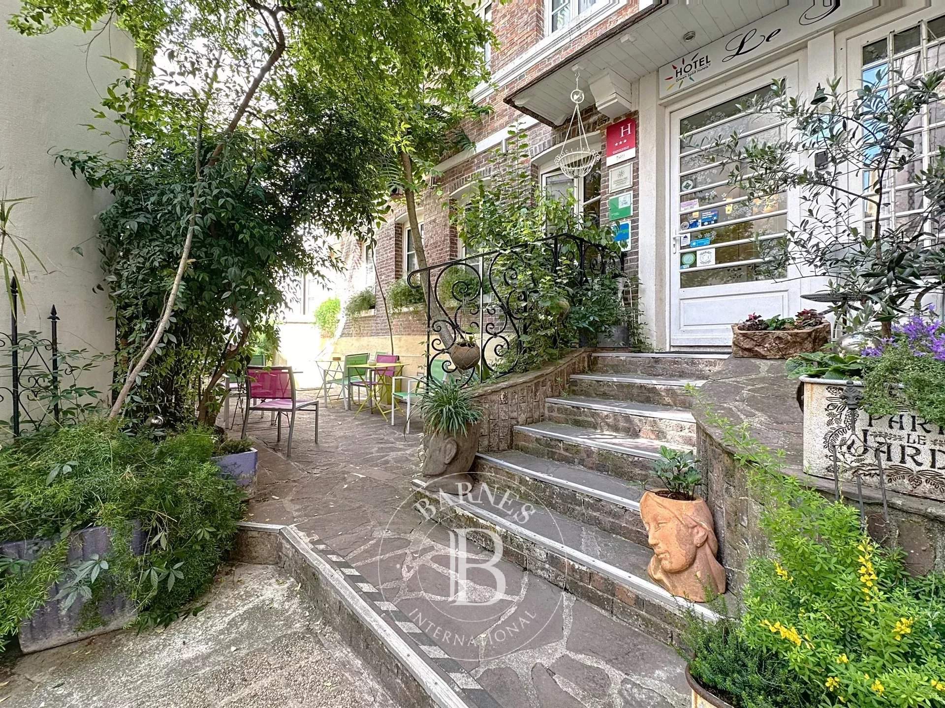 Paris  - Apartment  - picture 17