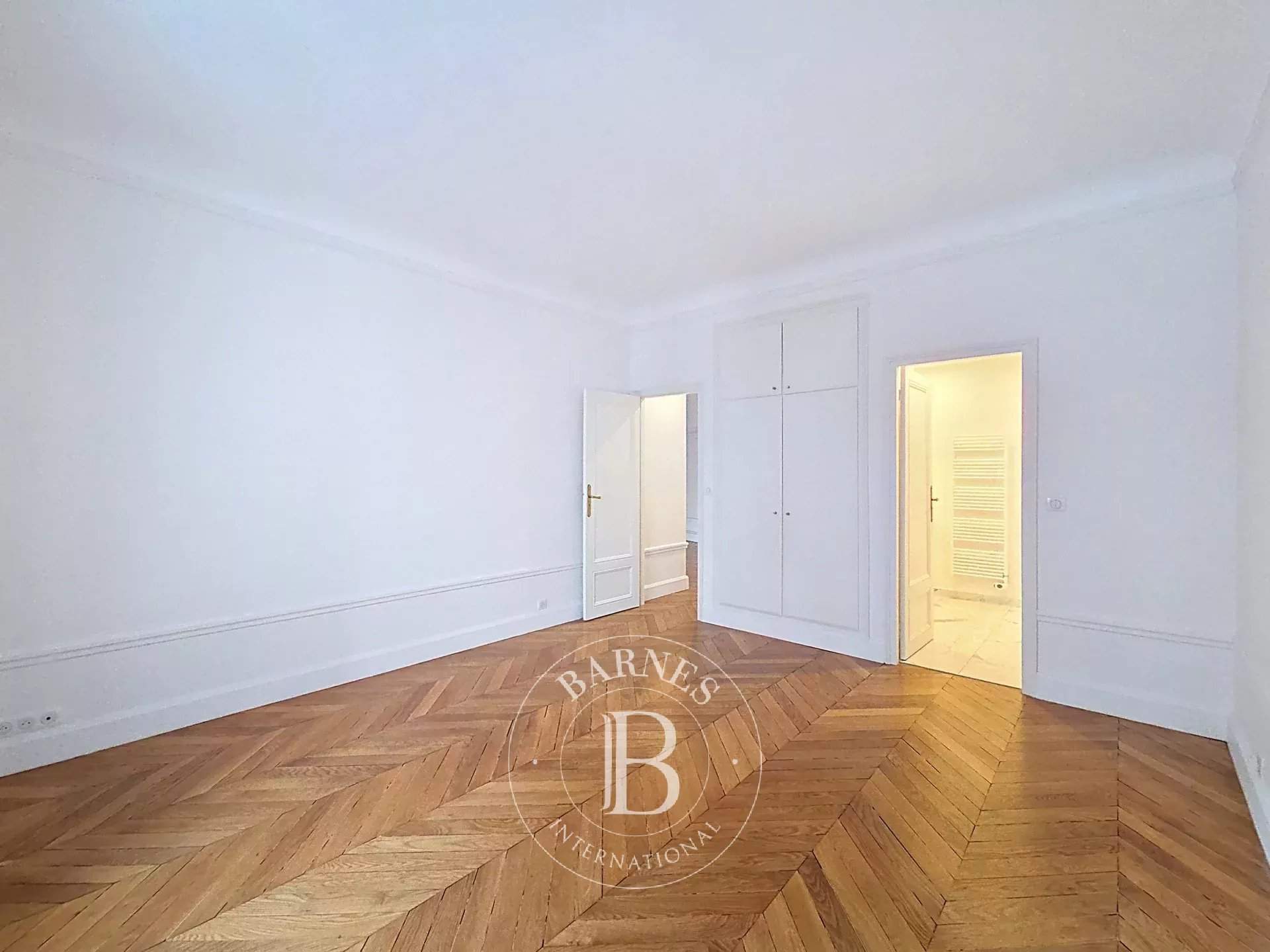 Paris  - Appartement 4 Pi&egrave;ces 2 Chambres - picture 16