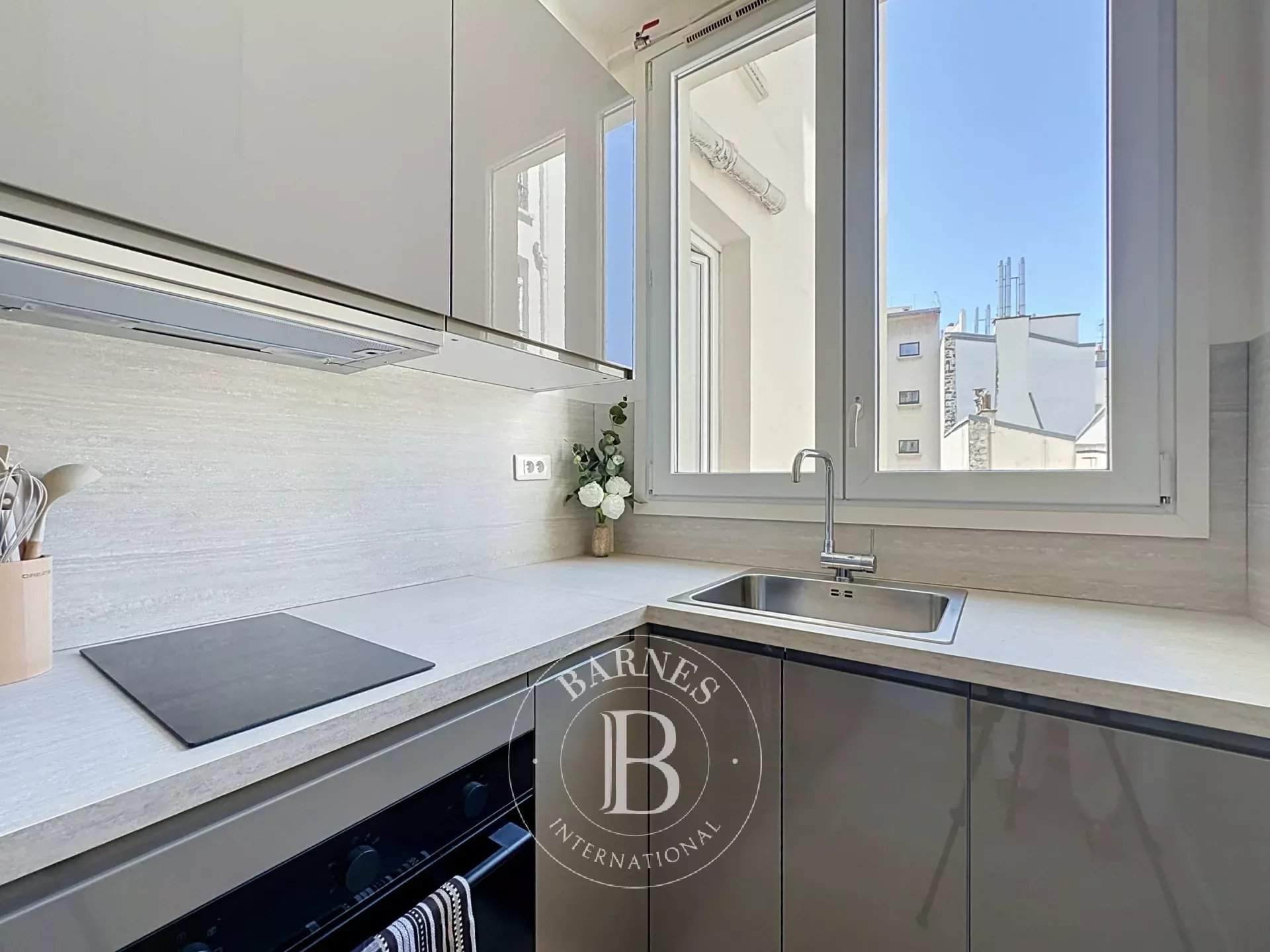 Paris  - Appartement 2 Pi&egrave;ces, 1 Chambre - picture 14