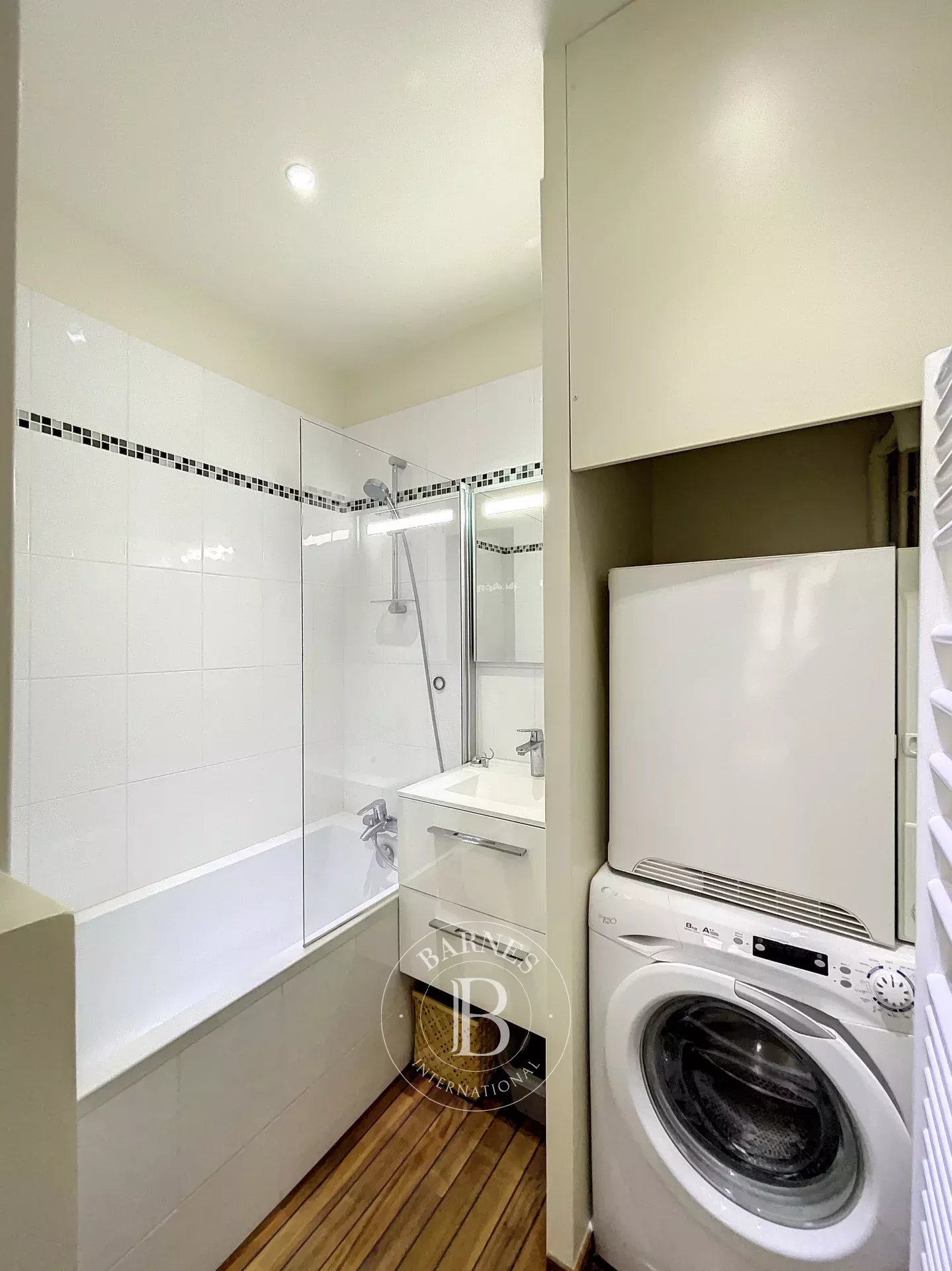 Paris  - Apartment 3 Bedrooms - picture 13