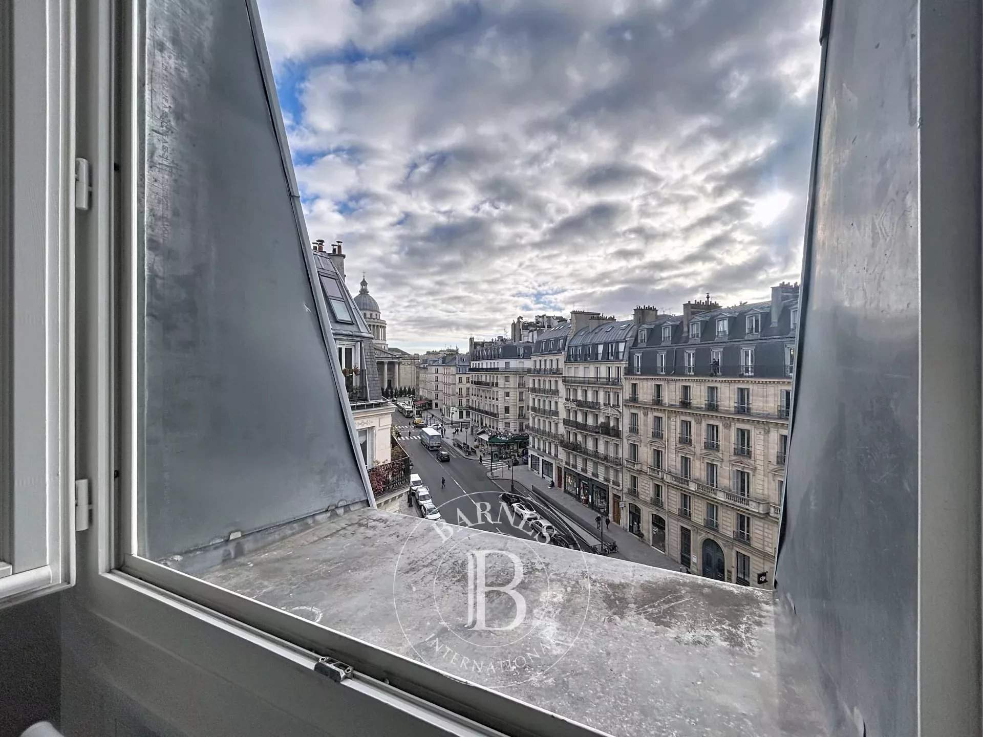 Paris  - Apartment  - picture 10