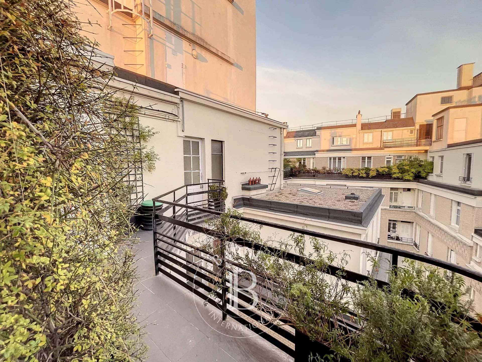 Paris  - Apartment 3 Bedrooms - picture 17